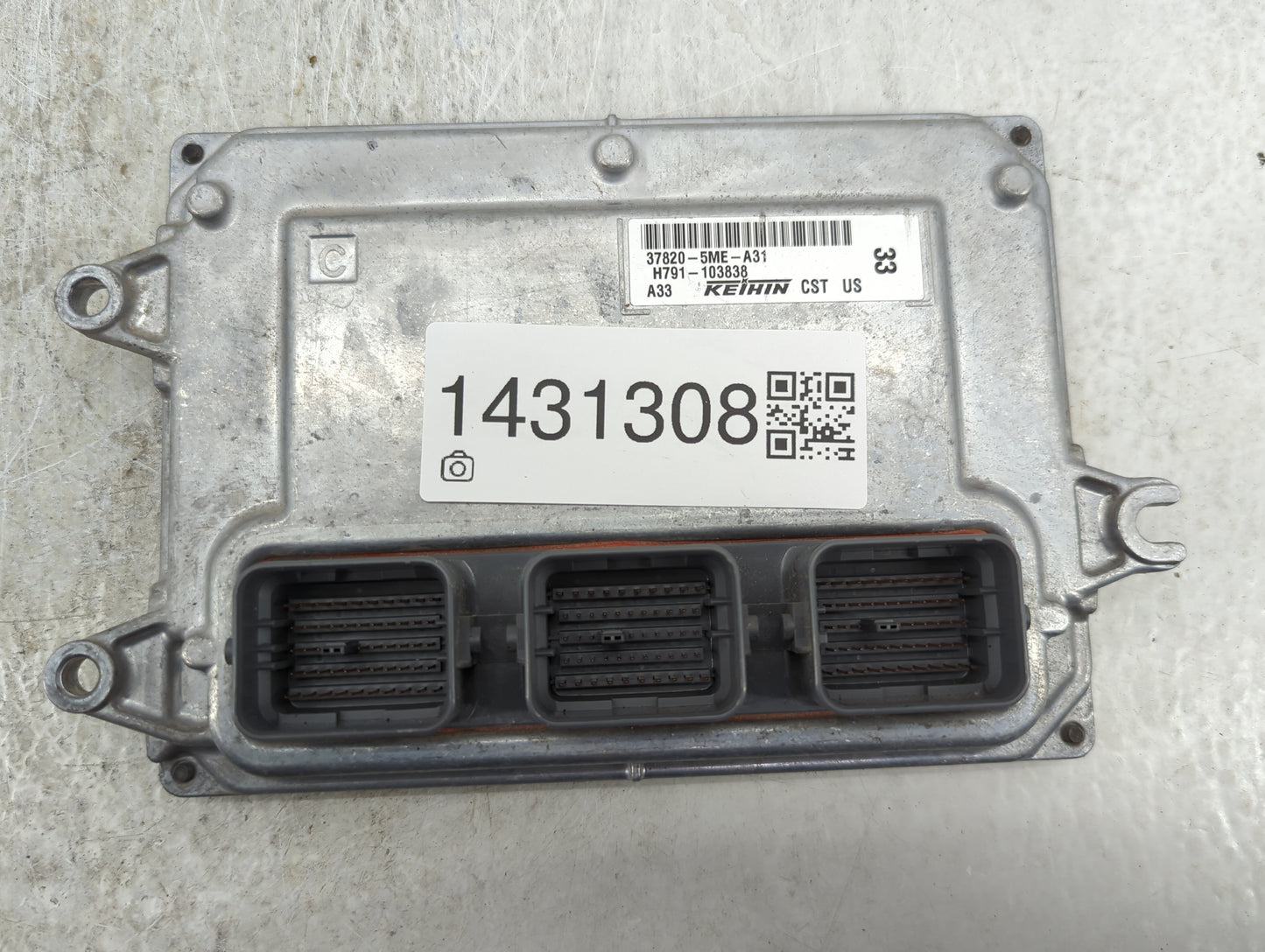 2017 Acura Rdx PCM Engine Control Computer ECU ECM PCU OEM P/N:37820-5ME-A31 Fits OEM Used Auto Parts - Oemusedautoparts1.co