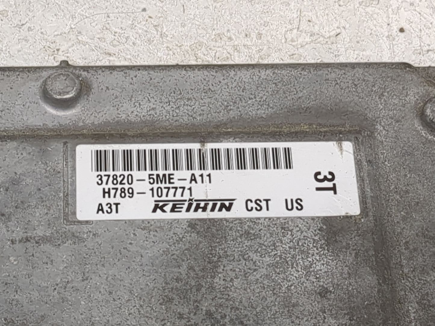 2017-2018 Acura Rdx PCM Engine Control Computer ECU ECM PCU OEM P/N:37820-5ME-A11 Fits Fits 2017 2018 OEM Used Auto Parts - 