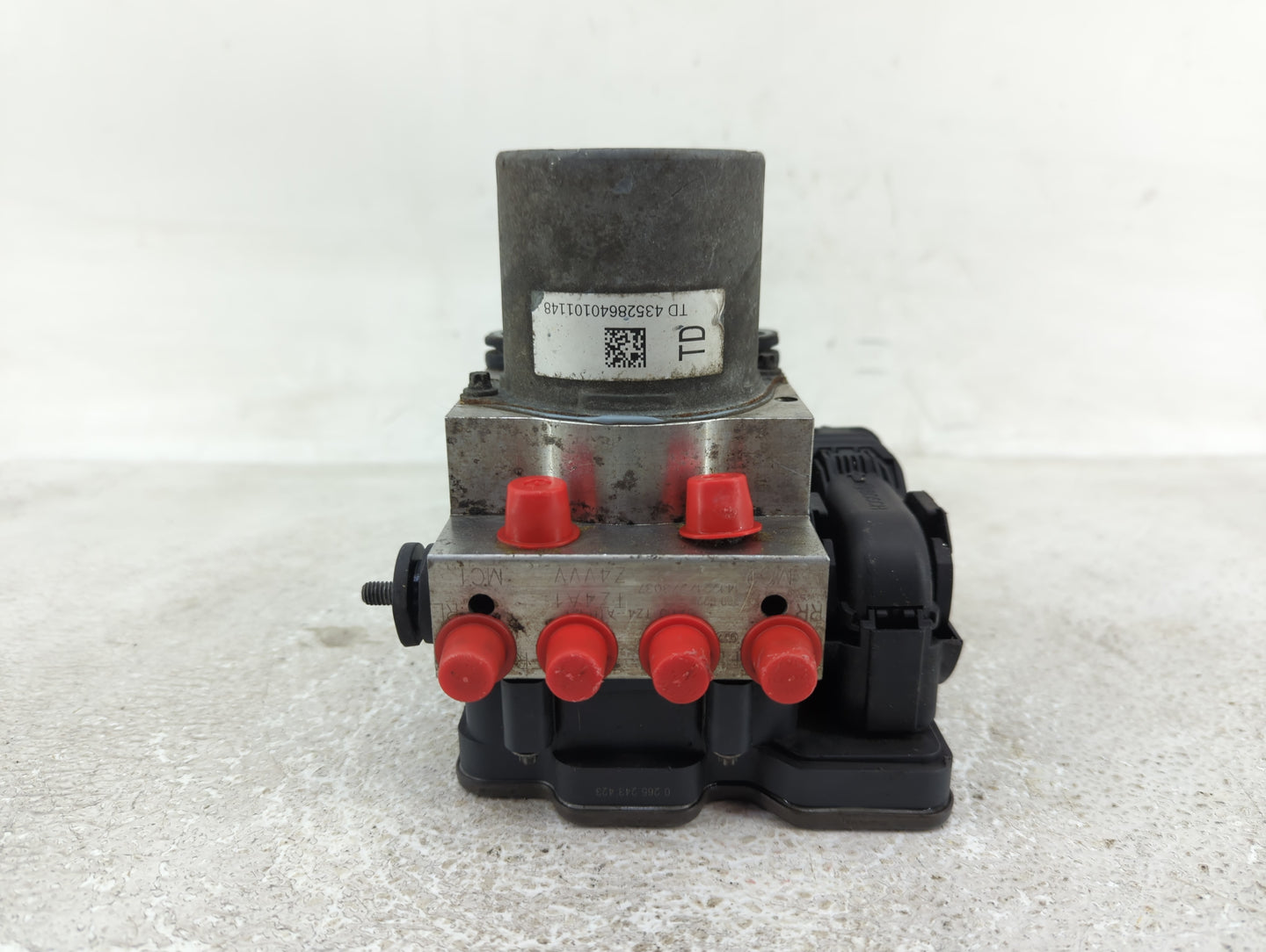 2015-2018 Acura Tlx ABS Pump Control Module Replacement P/N:57110-TZ4-A111-M1 269 622 Fits Fits 2015 2016 2017 2018 OEM Used