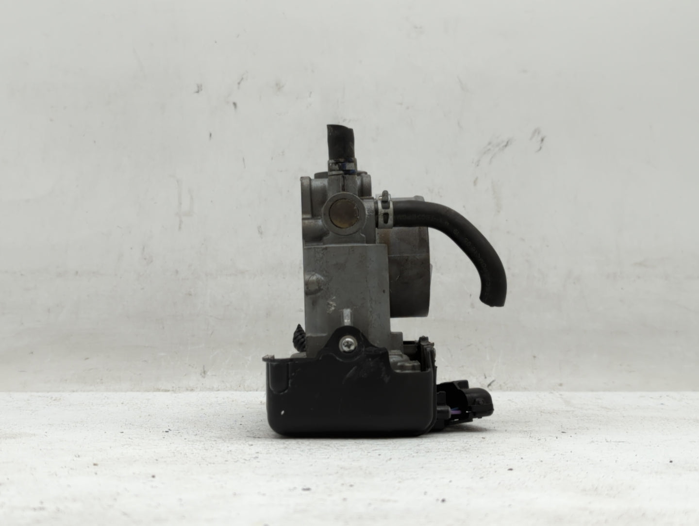 2015-2020 Acura Tlx Throttle Body P/N:GMF4A Fits Fits 2013 2014 2015 2016 2017 2018 2019 2020 2021 2022 OEM Used Auto Parts 