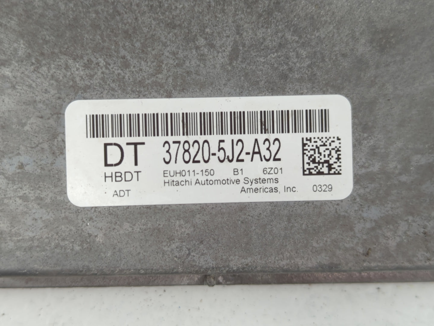 2018 Acura Tlx PCM Engine Control Computer ECU ECM PCU OEM P/N:37820-5J2-A32 Fits OEM Used Auto Parts - Oemusedautoparts1.co