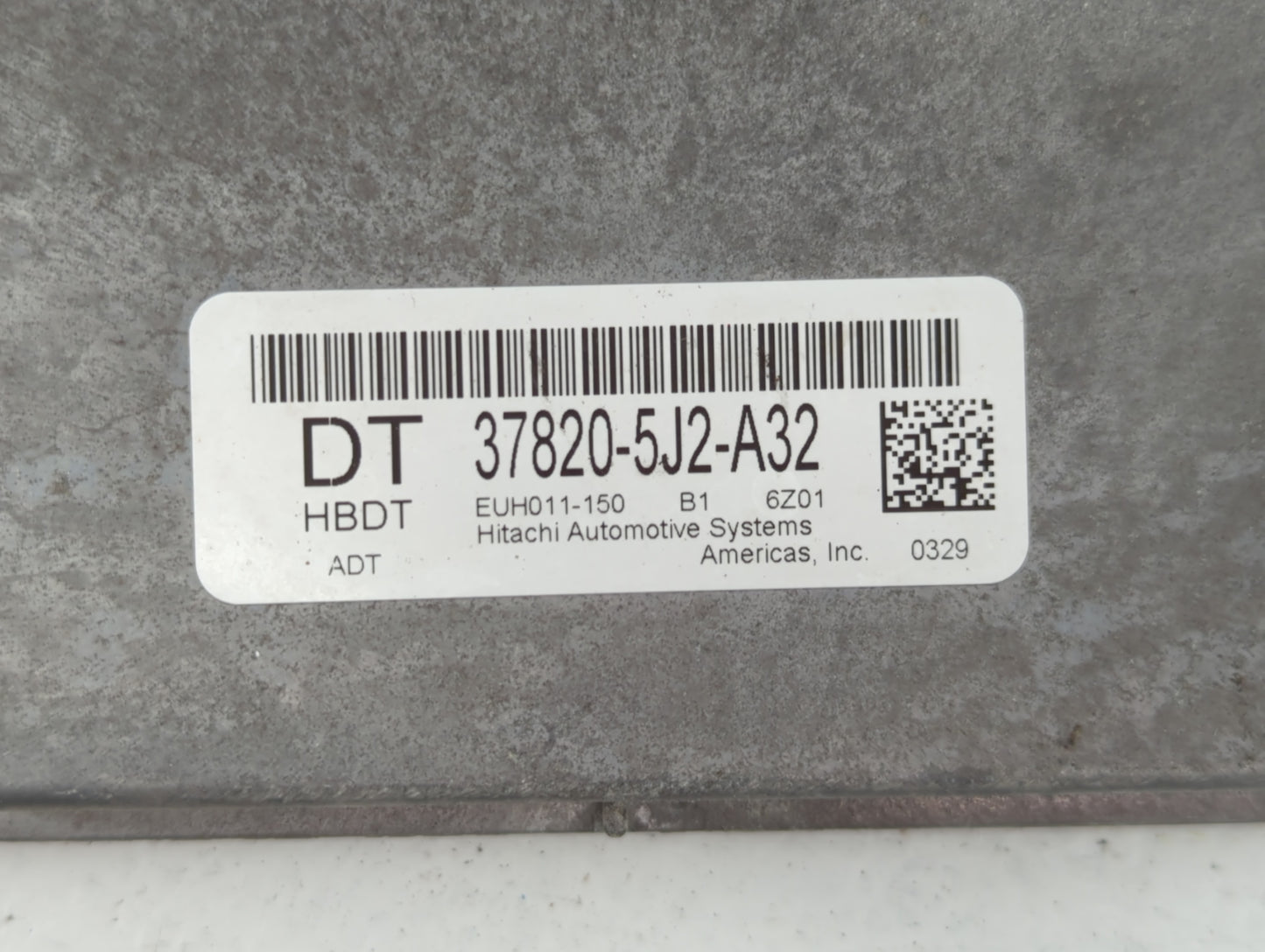 2018 Acura Tlx PCM Engine Control Computer ECU ECM PCU OEM P/N:37820-5J2-A32 Fits OEM Used Auto Parts - Oemusedautoparts1.co