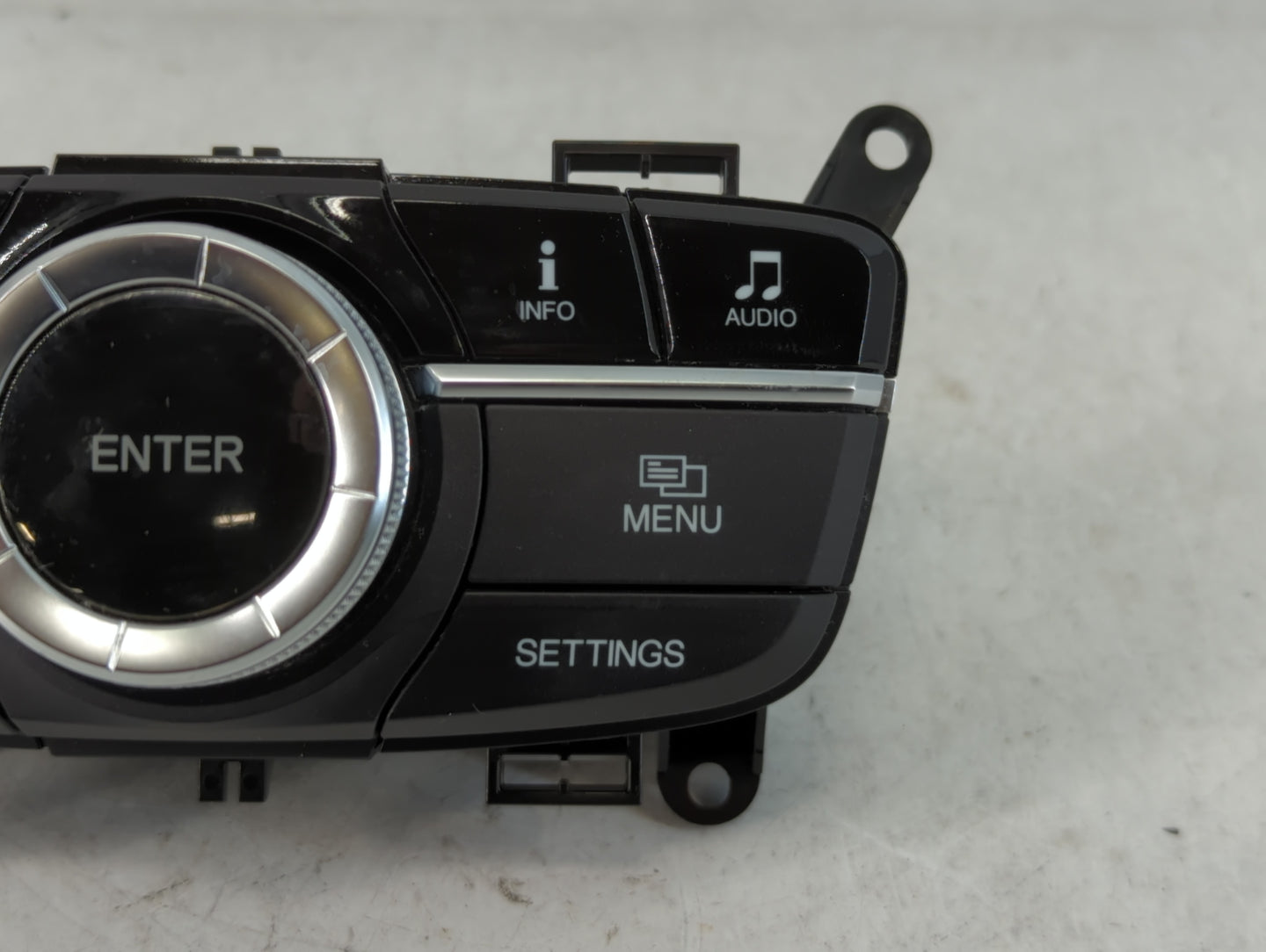 2015-2018 Acura Tlx Radio AM FM Cd Player Receiver Replacement P/N:TZ3-A120 Fits Fits 2015 2016 2017 2018 OEM Used Auto Part