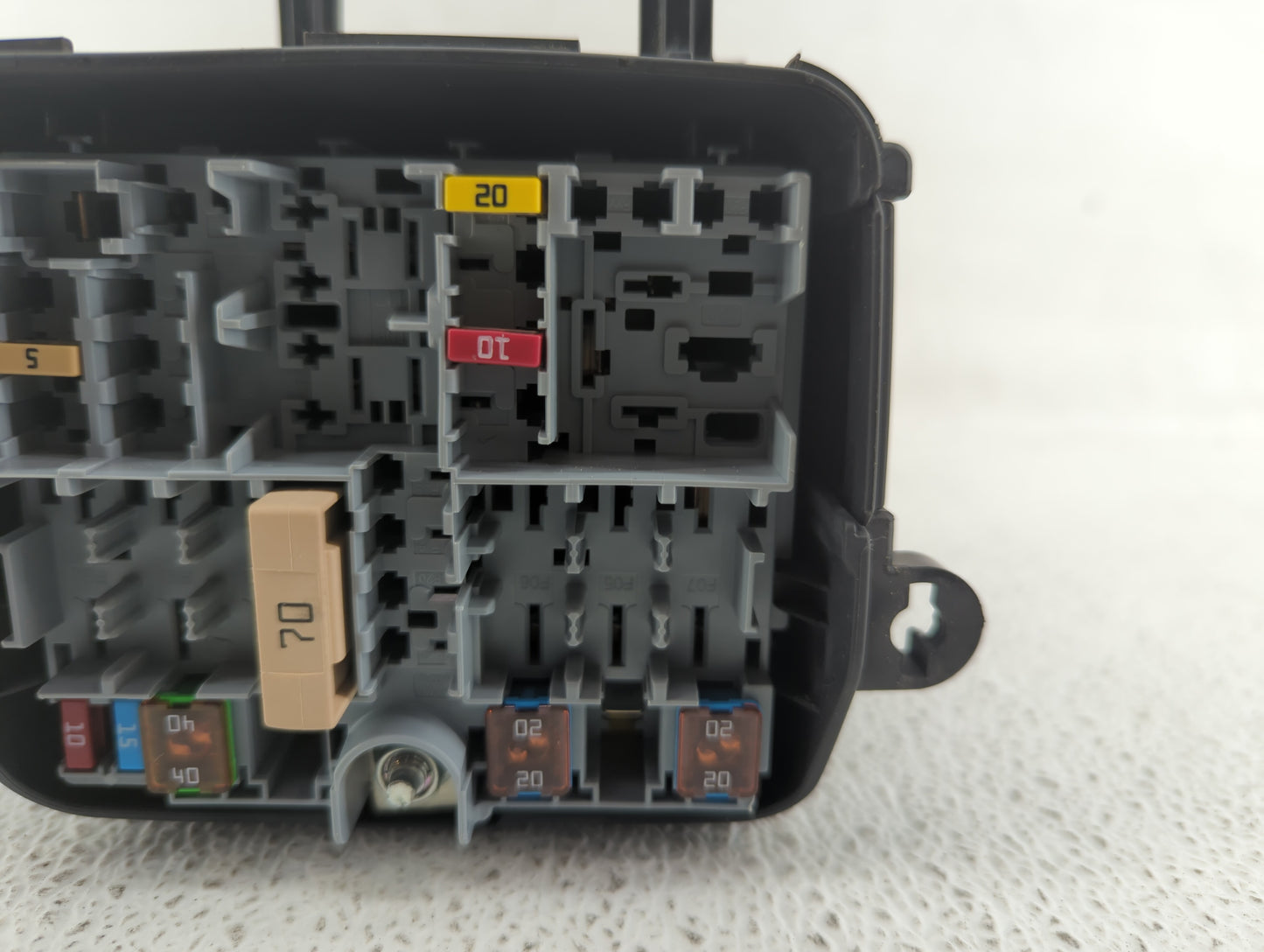 2017 Alfa Romeo Giulia Fusebox Fuse Box Panel Relay Module Fits OEM Used Auto Parts - Oemusedautoparts1.com