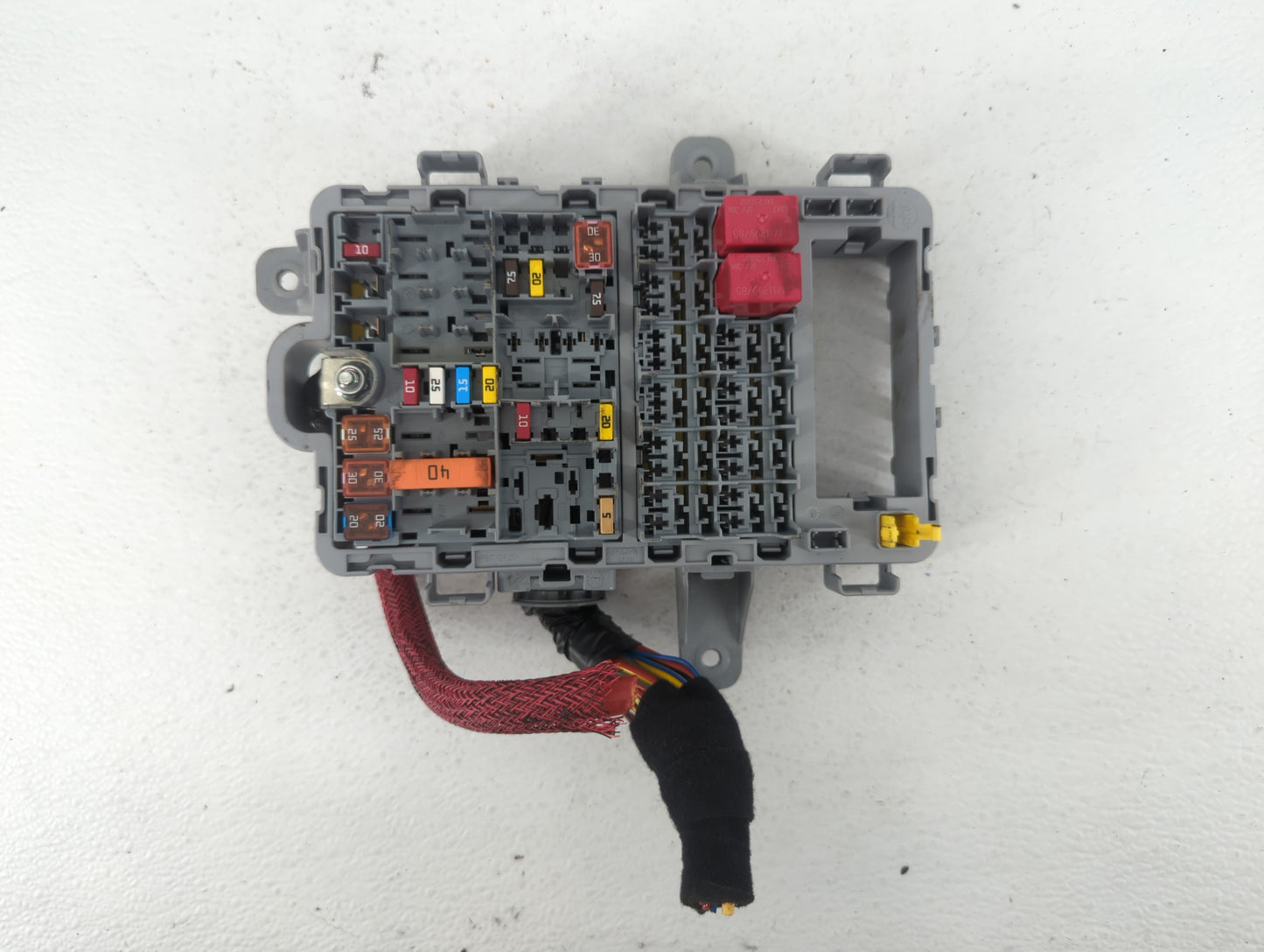 2017 Alfa Romeo Giulia Fusebox Fuse Box Panel Relay Module P/N:2286A8015 Fits OEM Used Auto Parts - Oemusedautoparts1.com