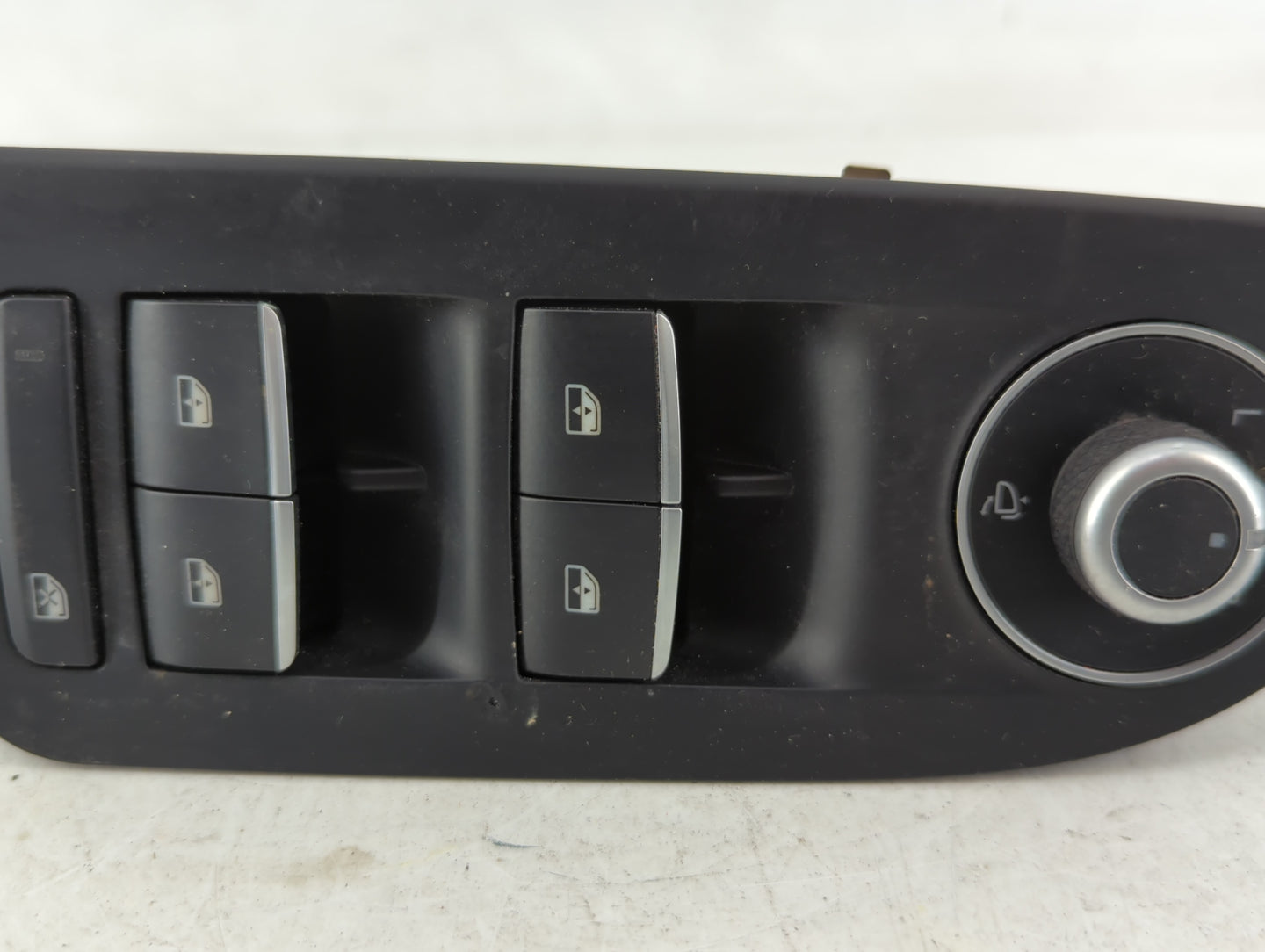 2017 Alfa Romeo Giulia Master Power Window Switch Replacement Driver Side Left P/N:01561181990 Fits OEM Used Auto Parts - Oe