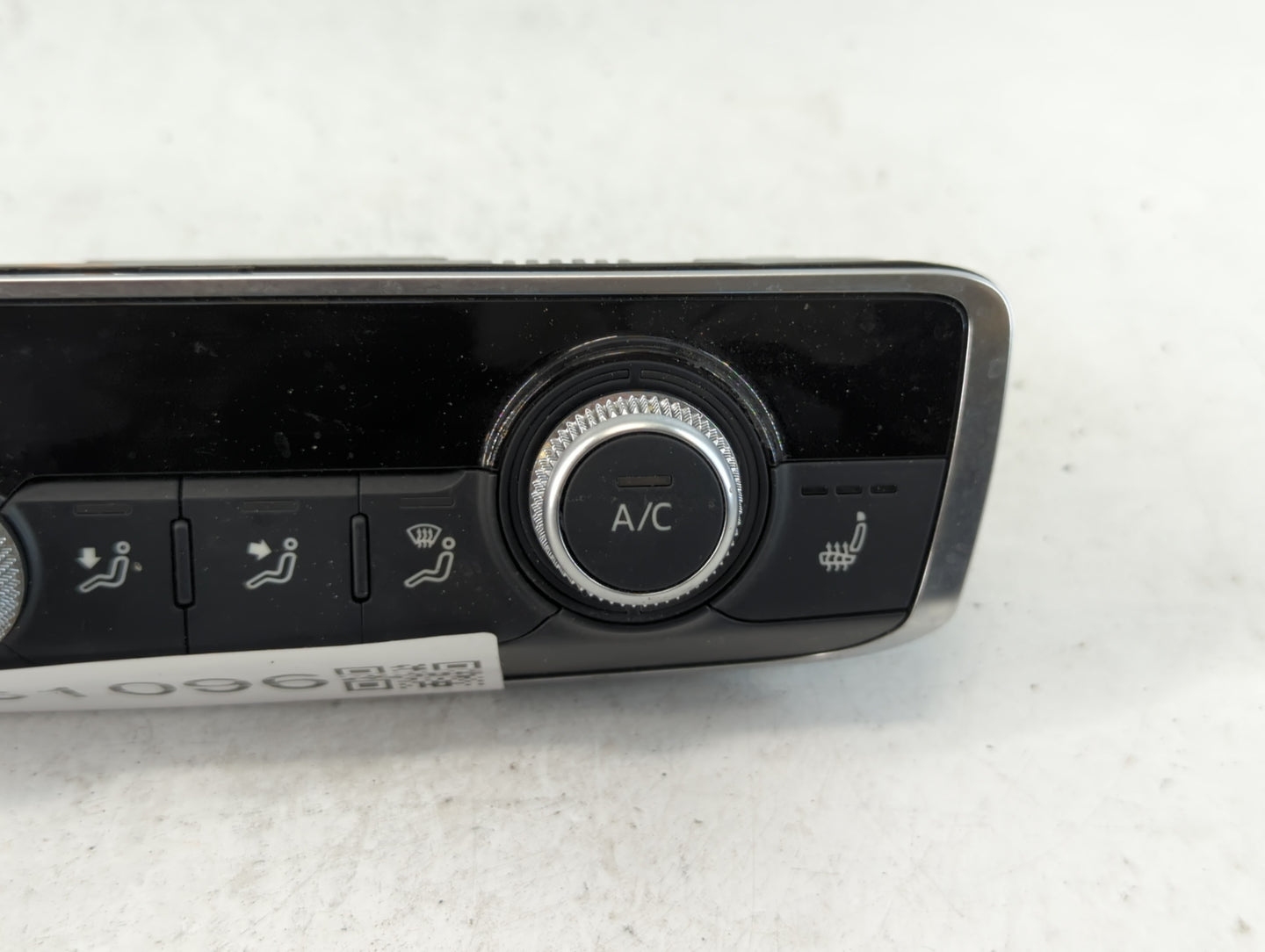 2017 Audi A3 Climate Control Module Temperature AC/Heater Replacement P/N:8V0 820 043 Q Fits OEM Used Auto Parts - Oemusedau