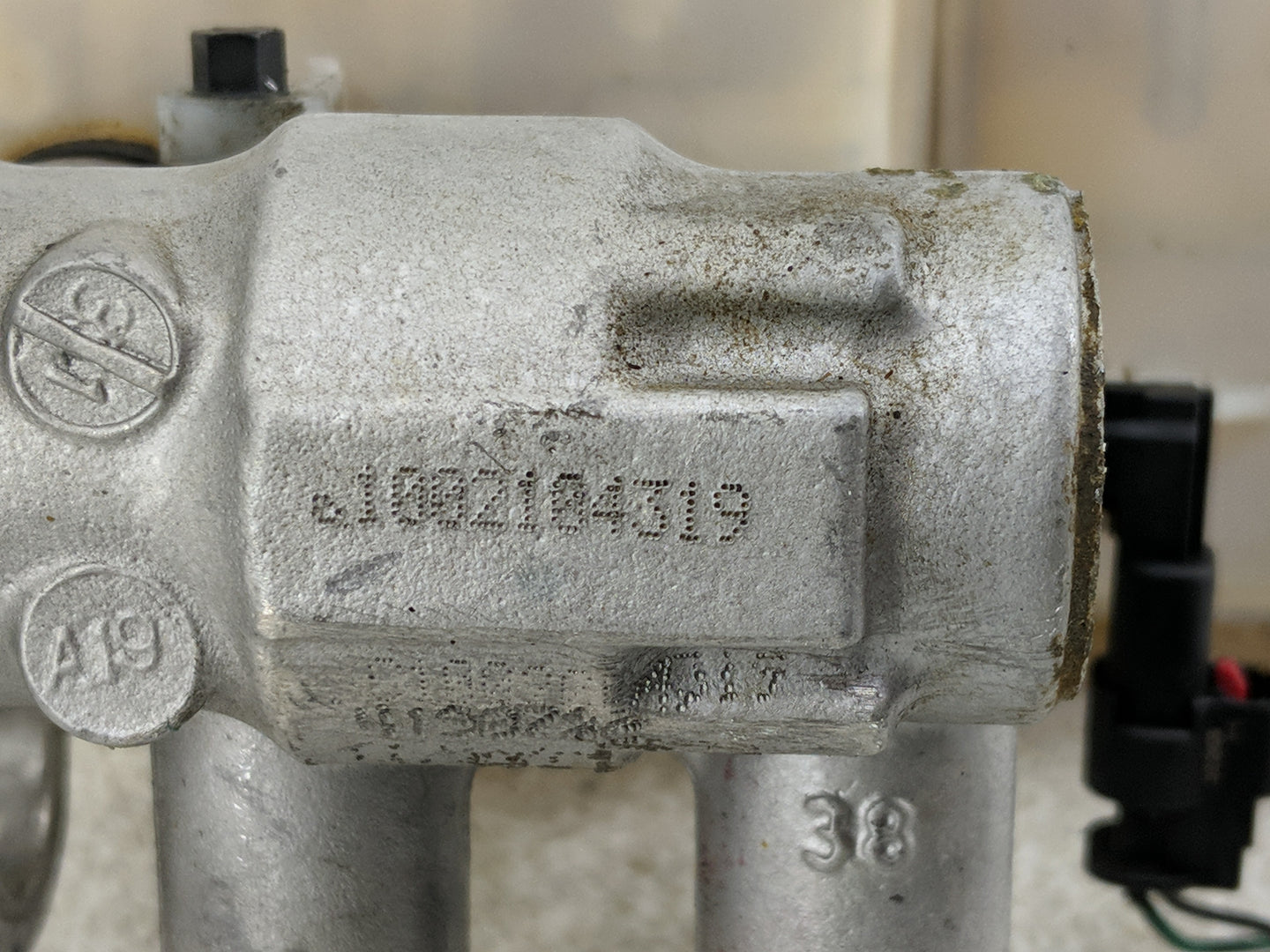 2015-2018 Audi A3 Brake Master Cylinder - Oemusedautoparts1.com