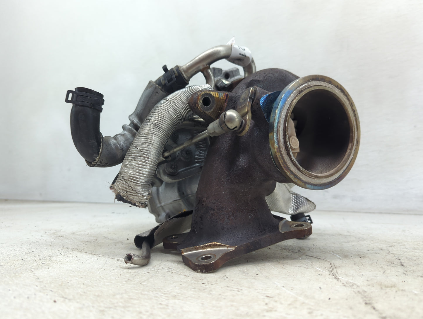 2017-2018 Audi A3 Turbocharger Exhaust Manifold With Turbo Charger - Oemusedautoparts1.com