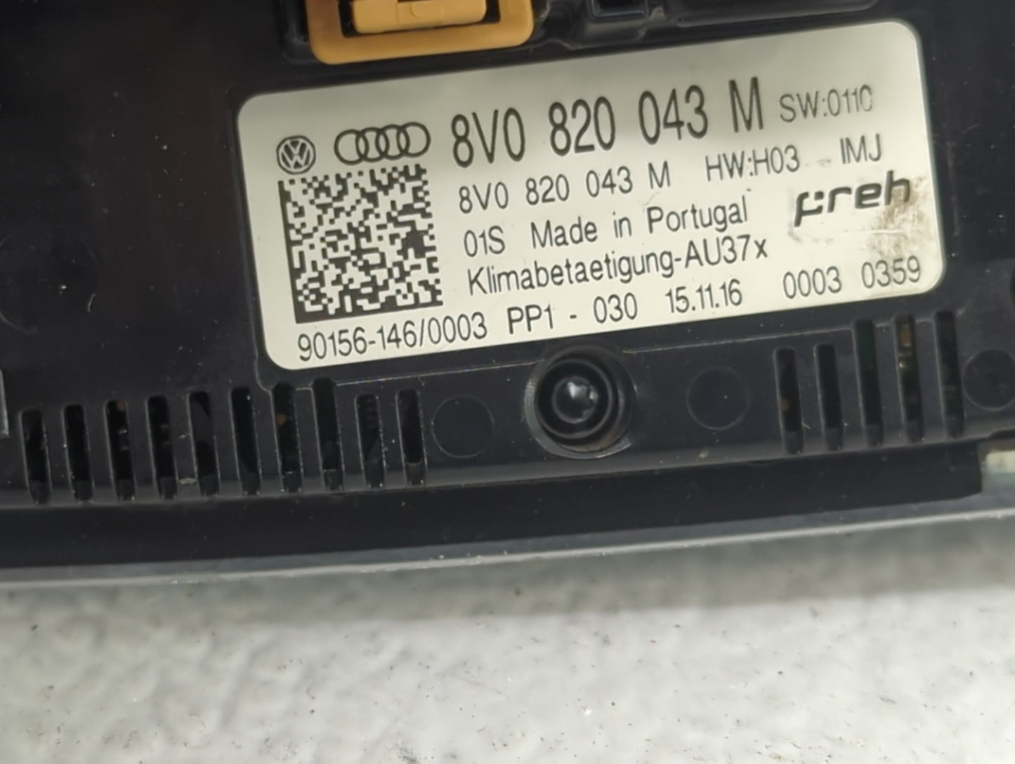 2015-2018 Audi A3 Climate Control Module Temperature AC/Heater Replacement P/N:8V0 820 043 M Fits Fits 2015 2016 2017 2018 O