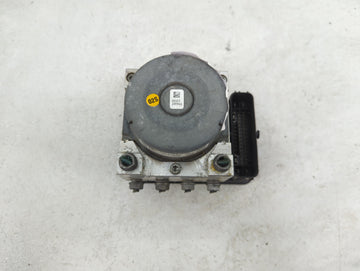2017-2018 Audi A3 ABS Pump Control Module Replacement P/N:5Q0 614 517 AR 5Q0 614 517 CG Fits Fits 2017 2018 OEM Used Auto Parts