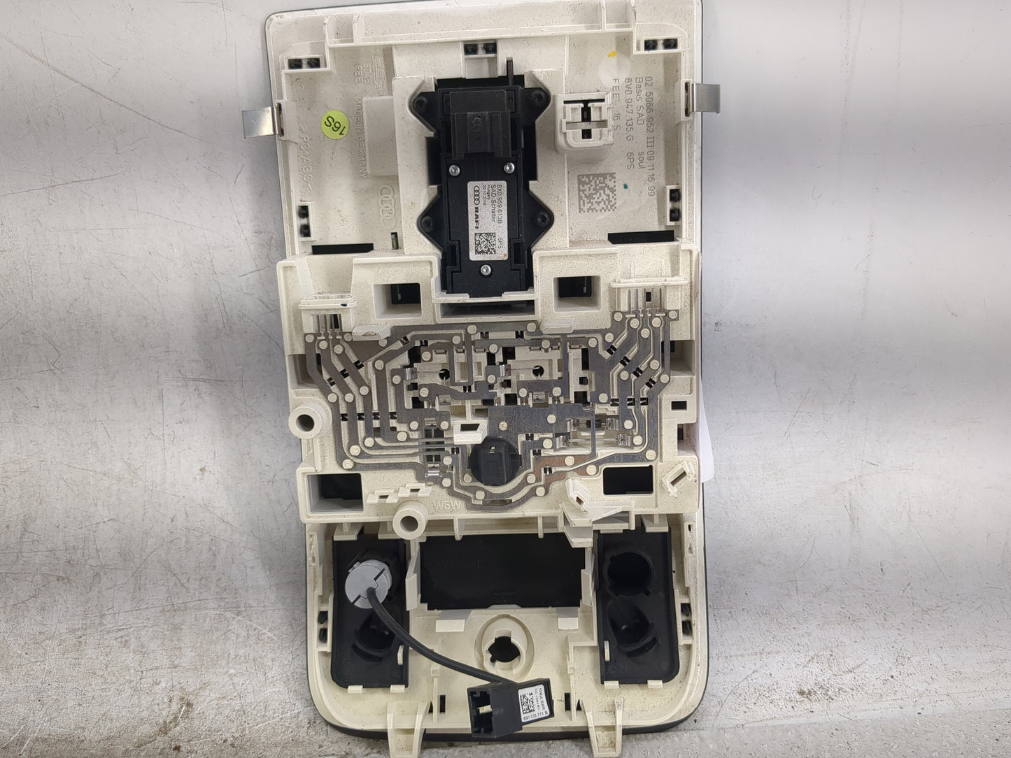 2017 Audi A3 Overhead Roof Console - Oemusedautoparts1.com