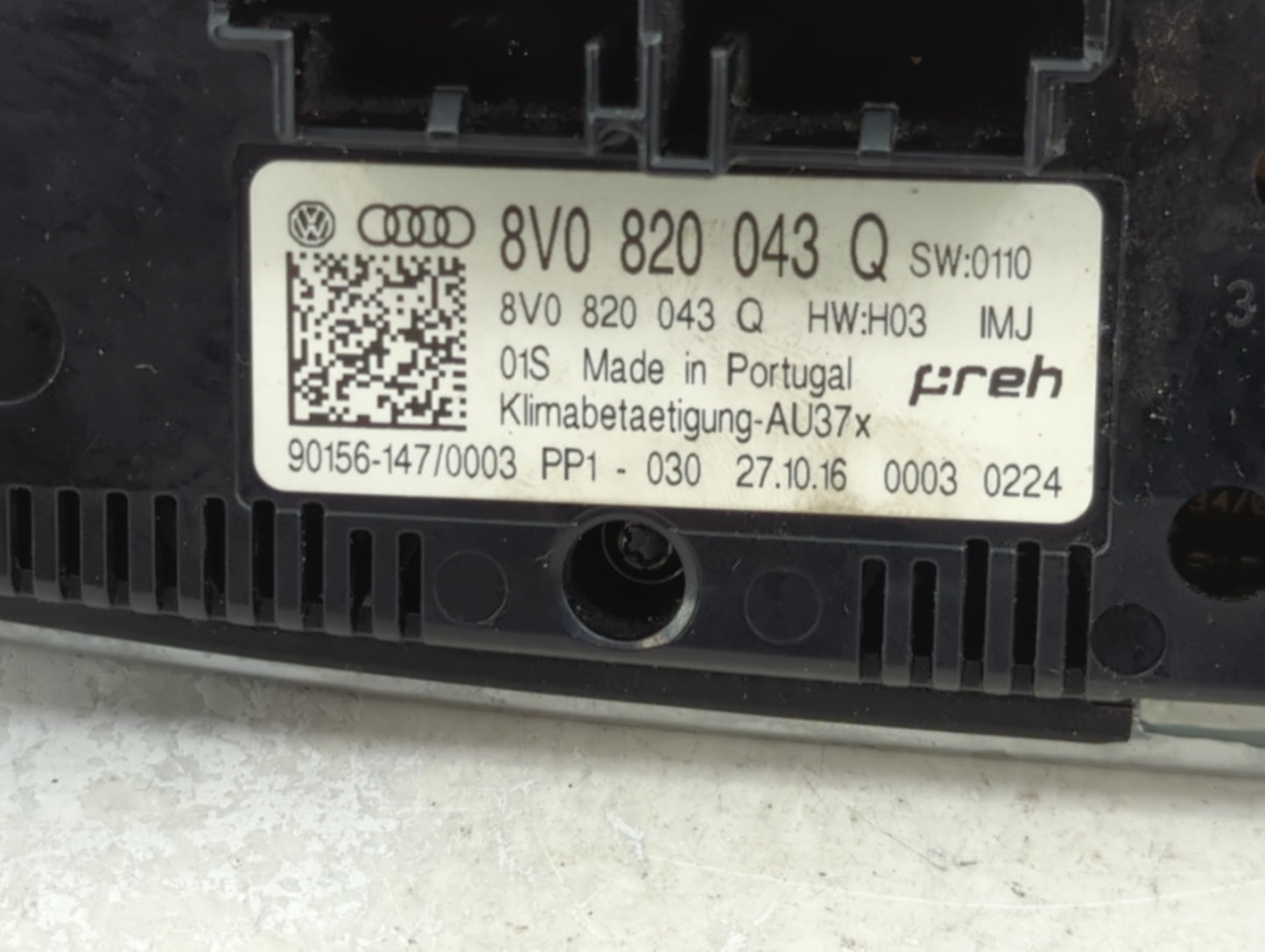 2015-2018 Audi A3 Climate Control Module Temperature AC/Heater Replacement P/N:8V0820043Q Fits Fits 2015 2016 2017 2018 OEM 
