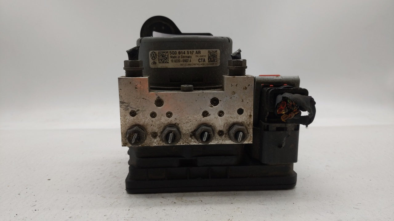 2017 Audi A3 ABS Pump Control Module Replacement P/N:5Q0614517AR 5Q0 614 517 AR Fits OEM Used Auto Parts - Oemusedautoparts1