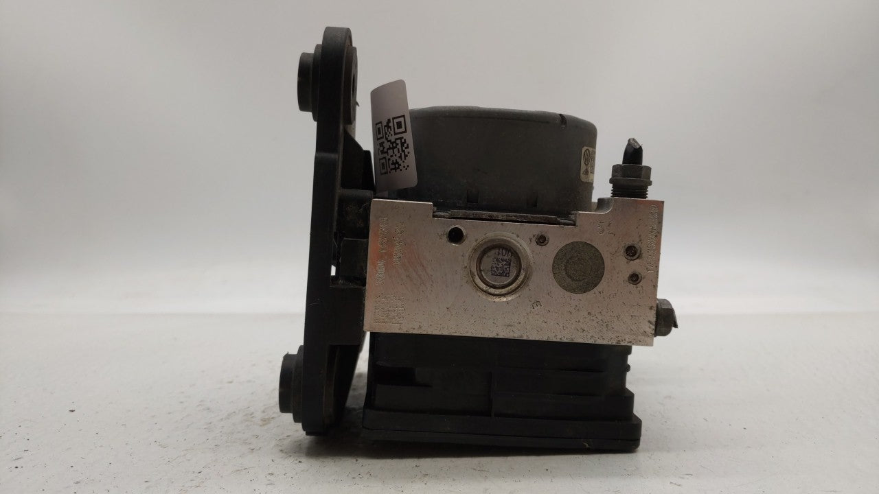 2017 Audi A3 ABS Pump Control Module Replacement P/N:5Q0614517AR 5Q0 614 517 AR Fits OEM Used Auto Parts - Oemusedautoparts1