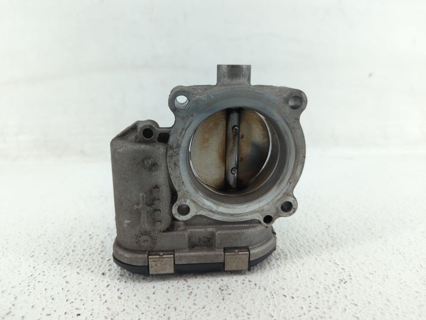 2017-2018 Audi A3 Throttle Body P/N:06K 133 062 M 06K 133 062 J Fits Fits 2017 2018 2019 2020 2021 2022 OEM Used Auto Parts 