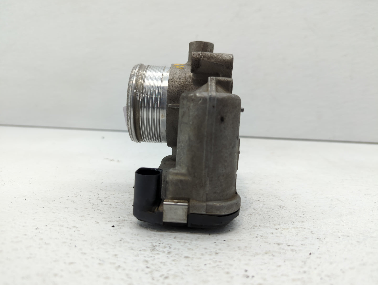 2017-2018 Audi A3 Throttle Body P/N:06K 133 062 AK 06K 133 062 M, 06K 133 062 J Fits Fits 2017 2018 2019 2020 2021 2022 OEM 