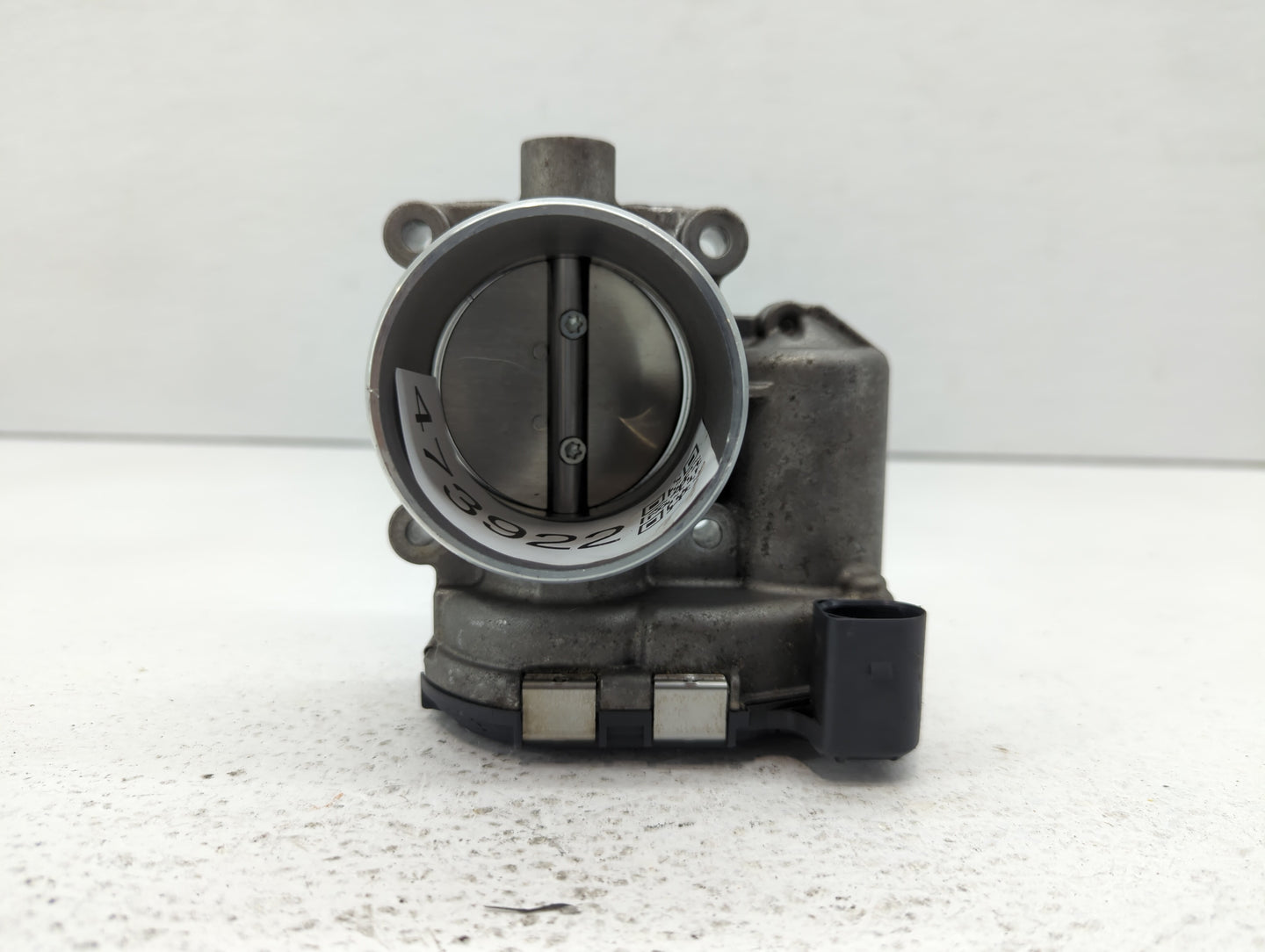 2017-2018 Audi A3 Throttle Body P/N:06K 133 062 AK 06K 133 062 M, 06K 133 062 J Fits Fits 2017 2018 2019 2020 2021 2022 OEM 