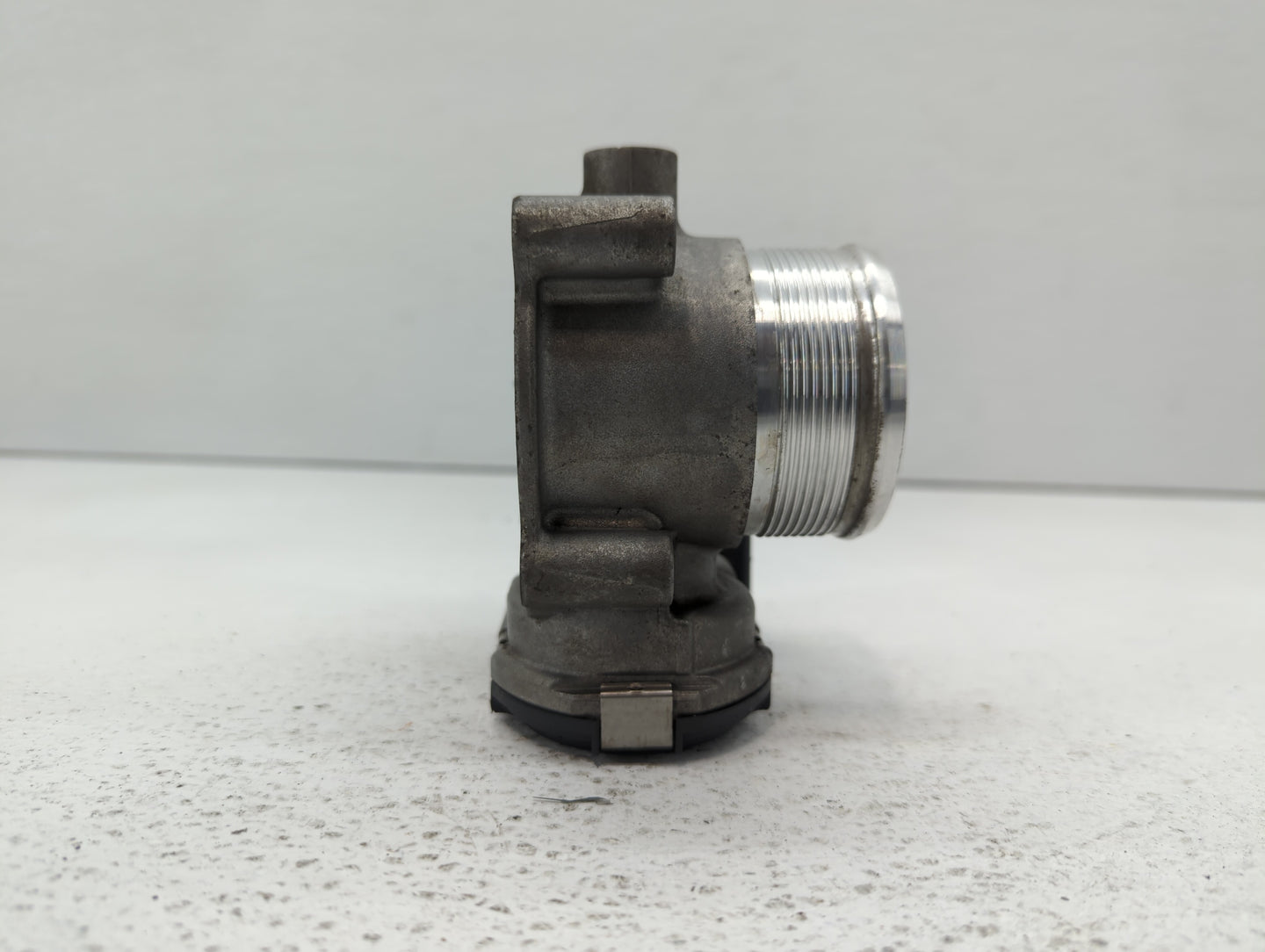 2017-2018 Audi A3 Throttle Body P/N:06K 133 062 AK 06K 133 062 M, 06K 133 062 J Fits Fits 2017 2018 2019 2020 2021 2022 OEM 