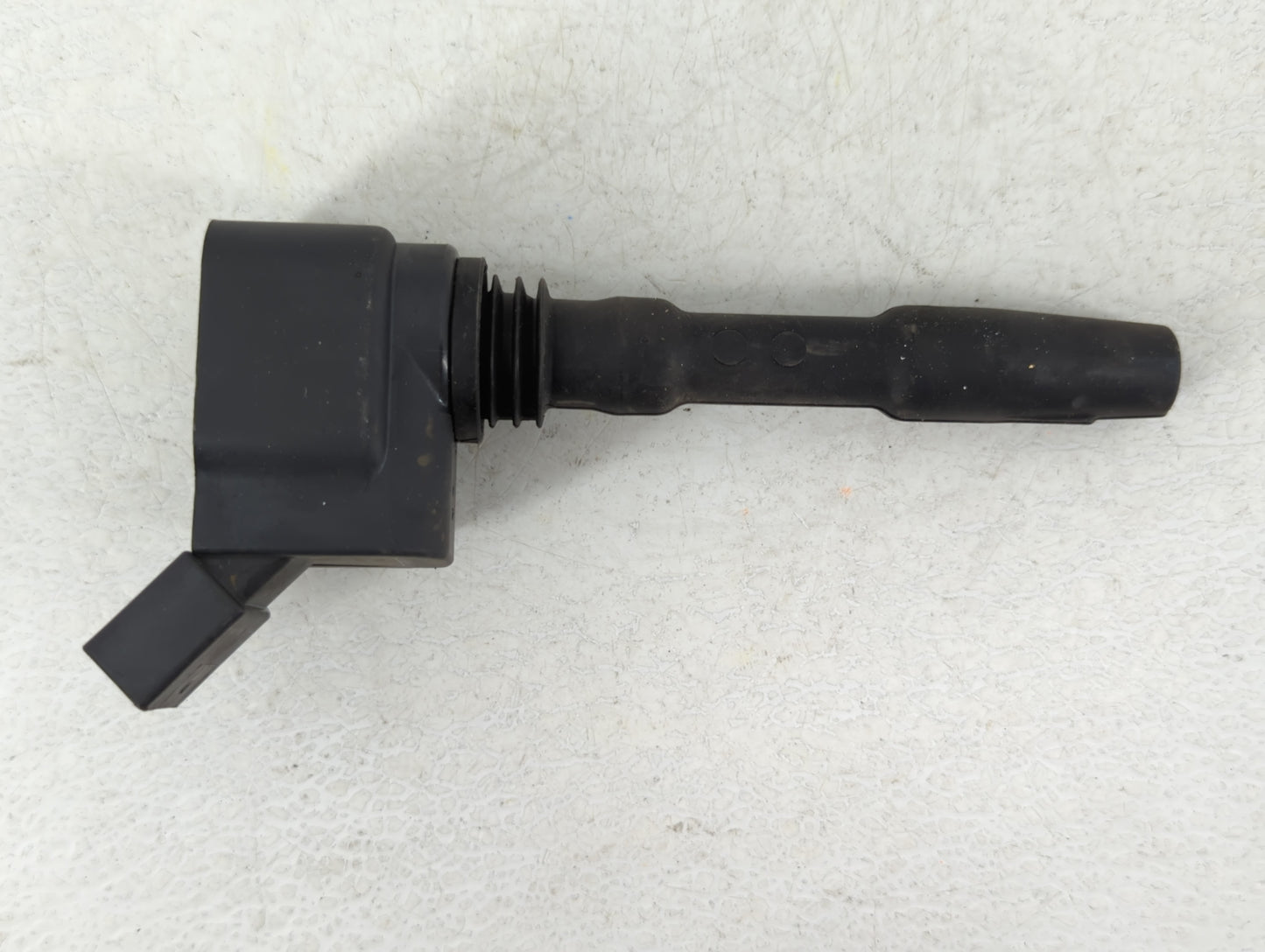 2017-2018 Audi A3 Ignition Coil Igniter Pack - Oemusedautoparts1.com