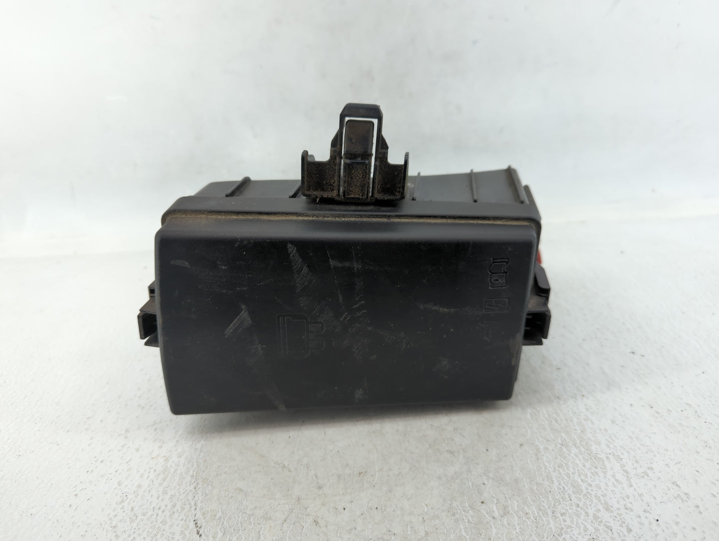 2015-2018 Audi A3 Fusebox Fuse Box Panel Relay Module P/N:5Q0 907 361 C Fits Fits 2015 2016 2017 2018 2019 2020 2021 OEM Use