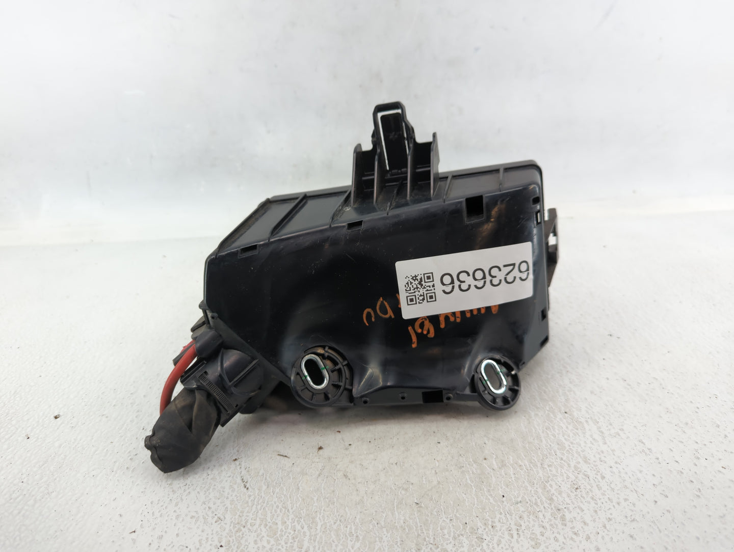 2015-2018 Audi A3 Fusebox Fuse Box Panel Relay Module P/N:5Q0 907 361 C Fits Fits 2015 2016 2017 2018 2019 2020 2021 OEM Use