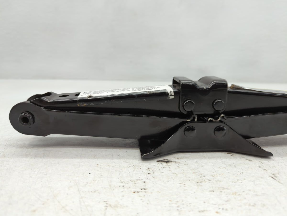 2017 Audi A3 Spare Scissor Car Jack - Oemusedautoparts1.com