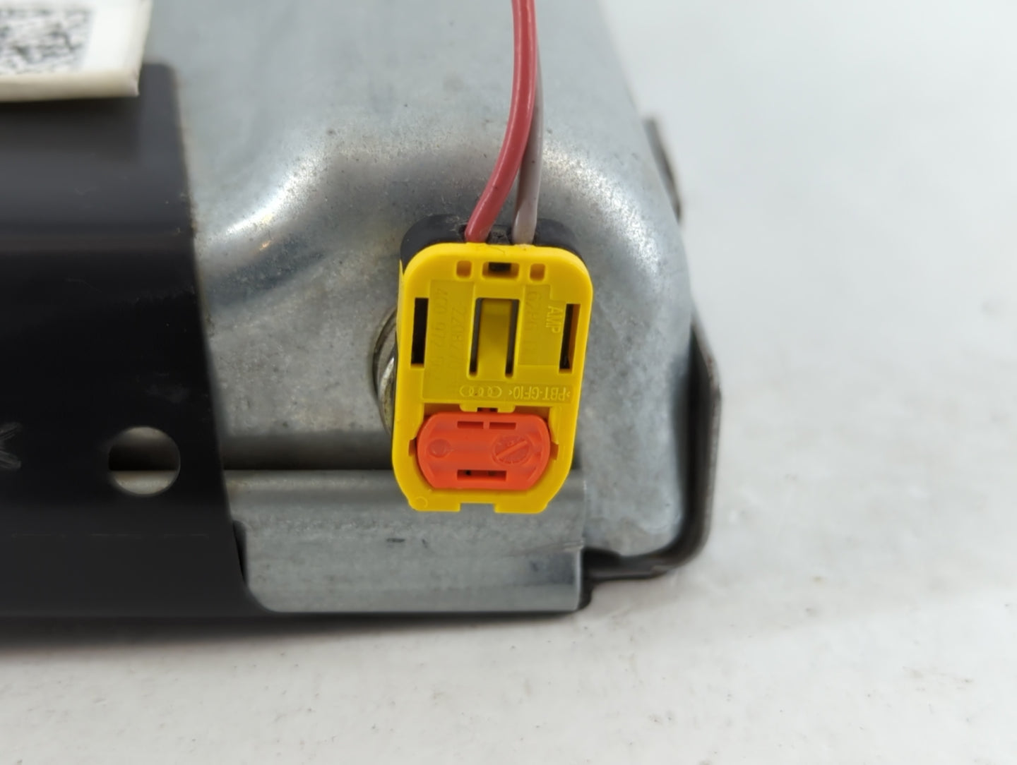 2017-2018 Audi A3 Air Bag Driver Left Knee OEM P/N:T 8V1 841 Fits Fits 2017 2018 OEM Used Auto Parts - Oemusedautoparts1.com