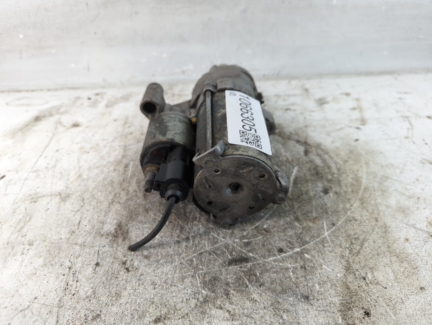 2017-2020 Audi A4 Car Starter Motor Solenoid OEM P/N:079 911 02 Fits Fits 2017 2018 2019 2020 OEM Used Auto Parts - Oemuseda