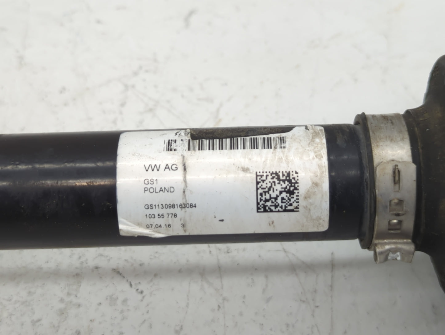 2017-2021 Audi A4 Axle Shaft Front Passenger Cv C/v - Oemusedautoparts1.com