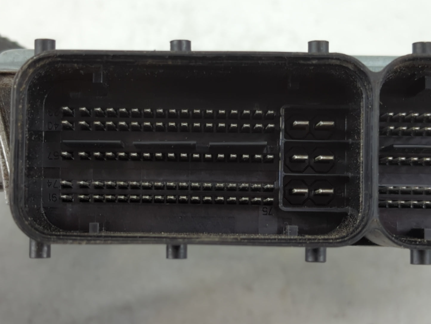 2017 Audi A4 PCM Engine Control Computer ECU ECM PCU OEM P/N:06L 907 425 Fits OEM Used Auto Parts - Oemusedautoparts1.com