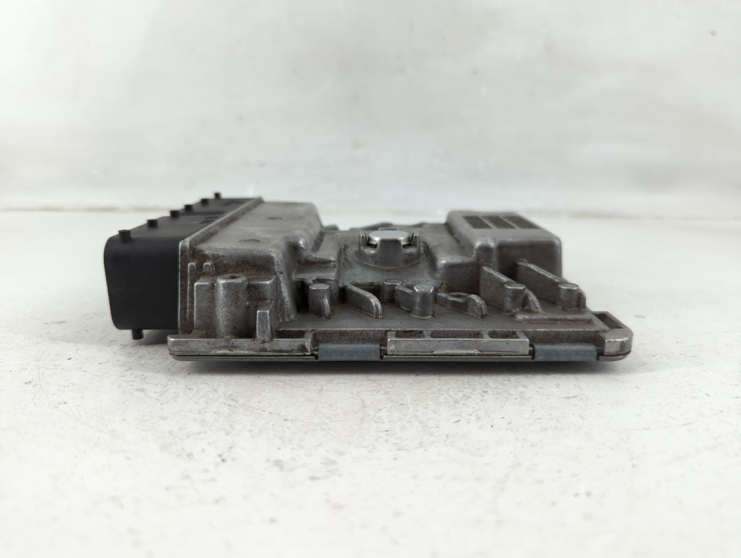 2017 Audi A4 PCM Engine Control Computer ECU ECM PCU OEM P/N:06L 907 425 Fits OEM Used Auto Parts - Oemusedautoparts1.com