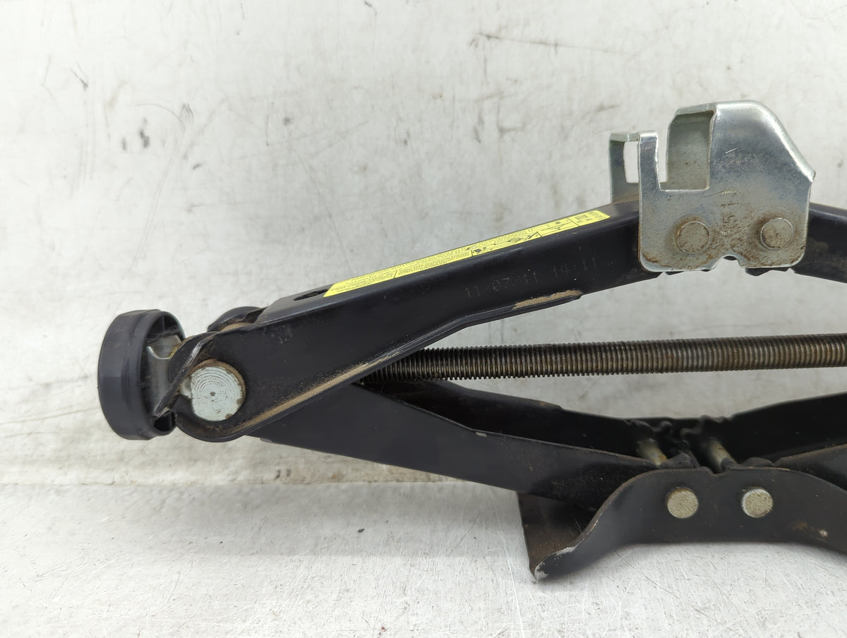 2017 Audi A4 Spare Scissor Car Jack - Oemusedautoparts1.com
