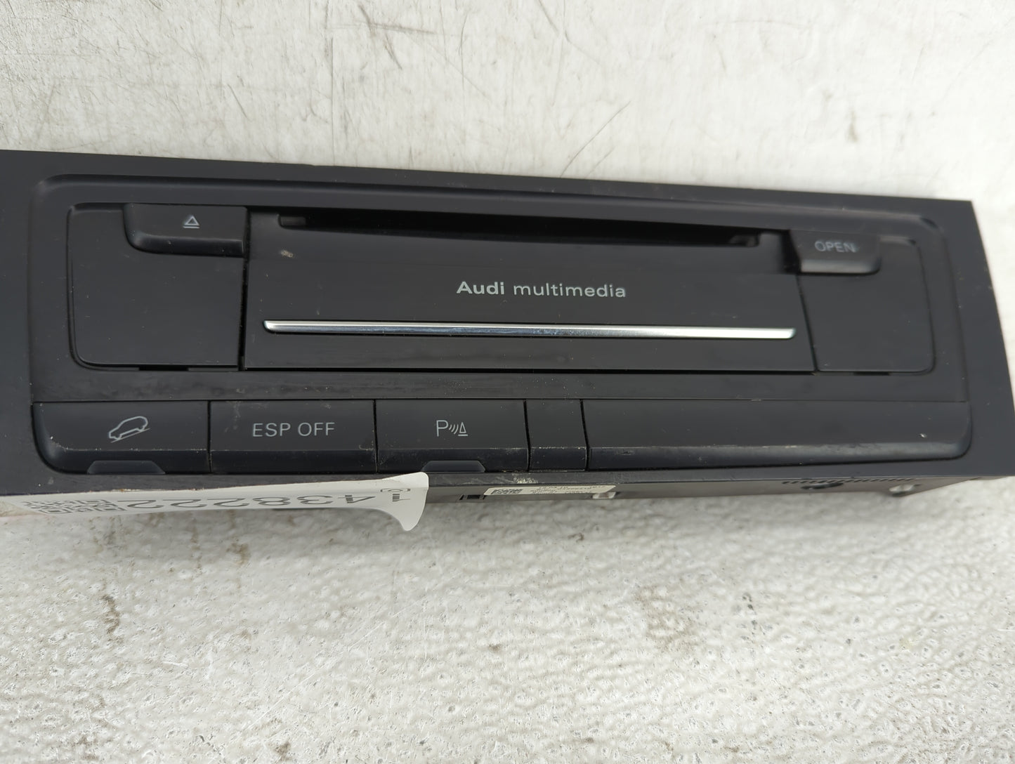 2017-2019 Audi A4 Radio AM FM Cd Player Receiver Replacement P/N:211 563 000 8R1 953 673, 075102069 Fits Fits 2017 2018 2019
