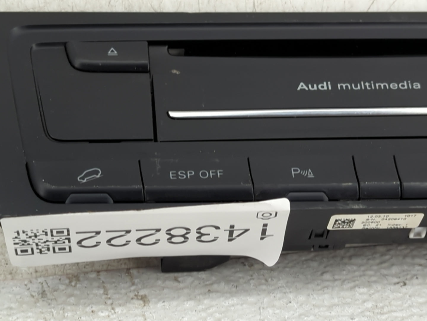 2017-2019 Audi A4 Radio AM FM Cd Player Receiver Replacement P/N:211 563 000 8R1 953 673, 075102069 Fits Fits 2017 2018 2019