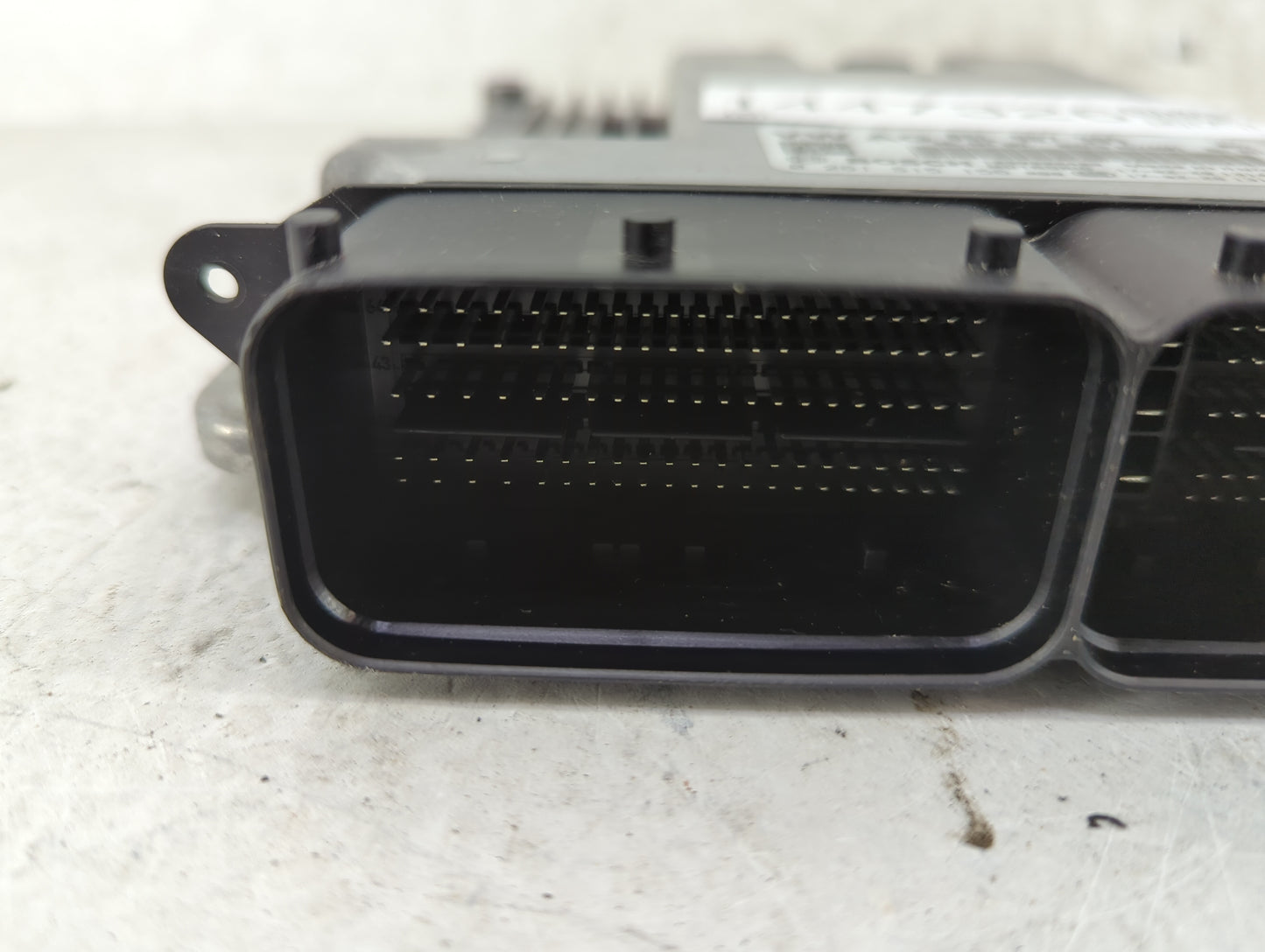 2017-2019 Audi A4 PCM Engine Control Computer ECU ECM PCU OEM P/N:06L907309 0261S15156 Fits Fits 2017 2018 2019 OEM Used Aut