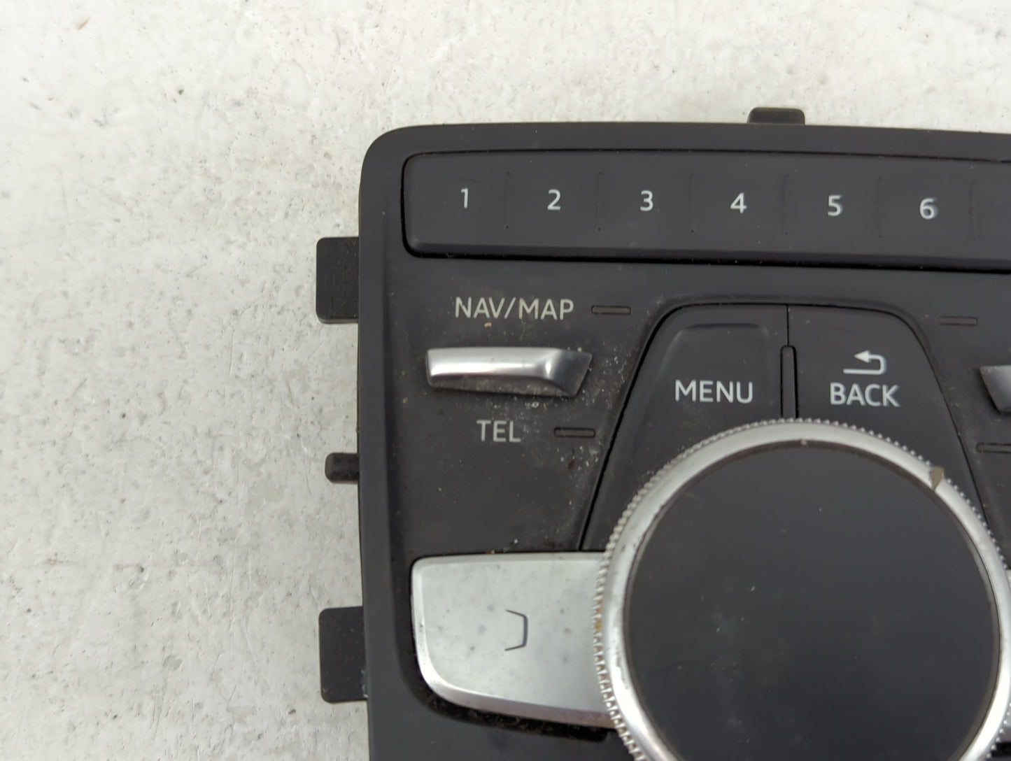 2017-2019 Audi A4 Radio AM FM Cd Player Receiver Replacement P/N:8W0919614T 8W0.919.614.T Fits Fits 2017 2018 2019 OEM Used 