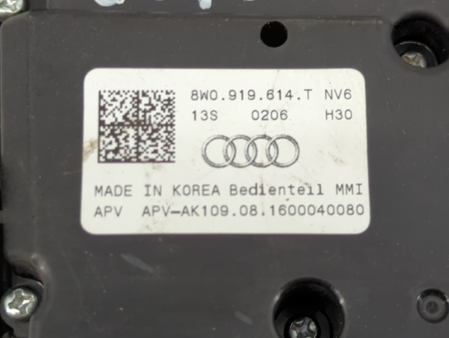 2017-2019 Audi A4 Radio AM FM Cd Player Receiver Replacement P/N:8W0919614T 8W0.919.614.T Fits Fits 2017 2018 2019 OEM Used 