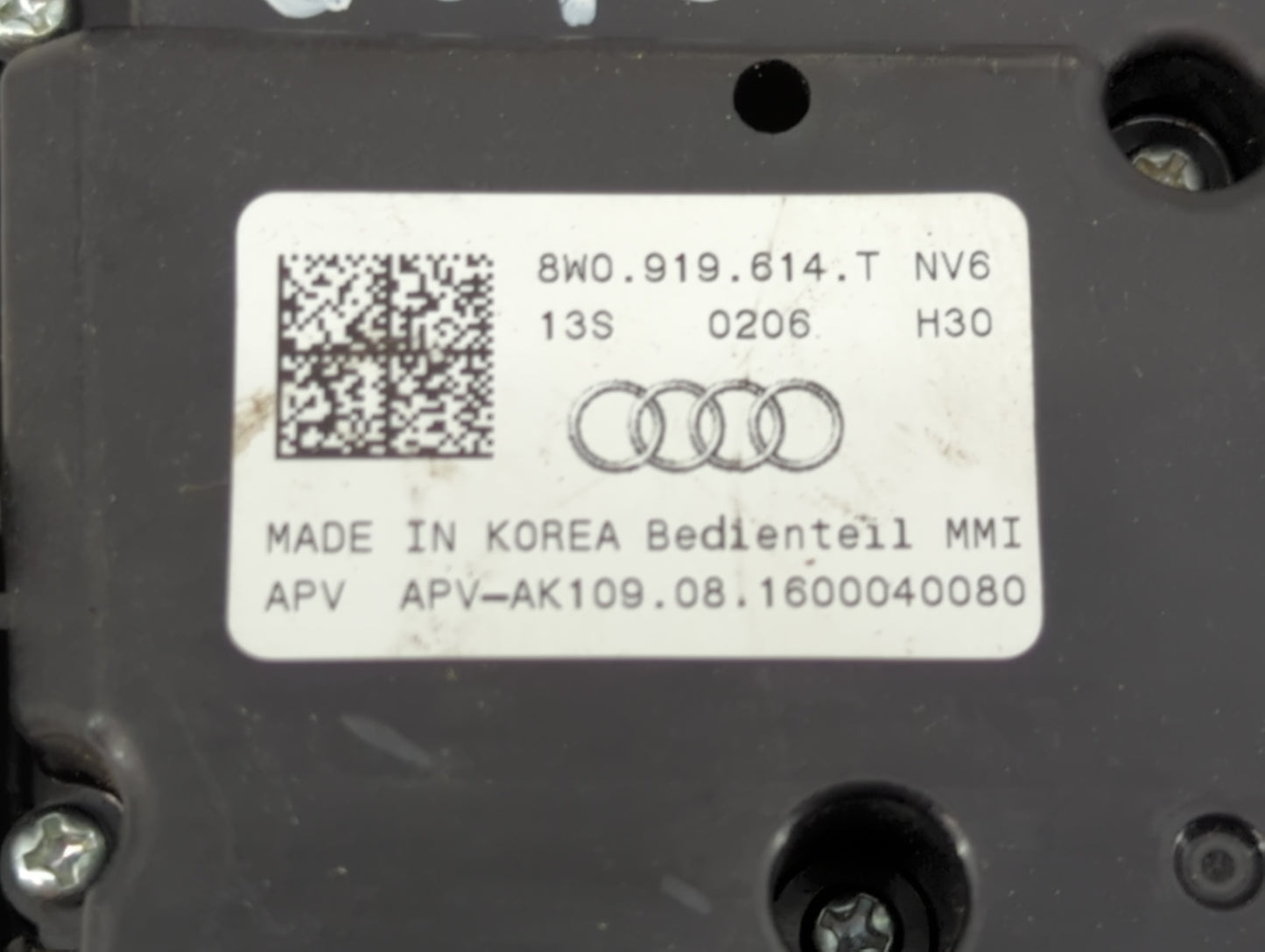 2017-2019 Audi A4 Radio AM FM Cd Player Receiver Replacement P/N:8W0919614T 8W0.919.614.T Fits Fits 2017 2018 2019 OEM Used 