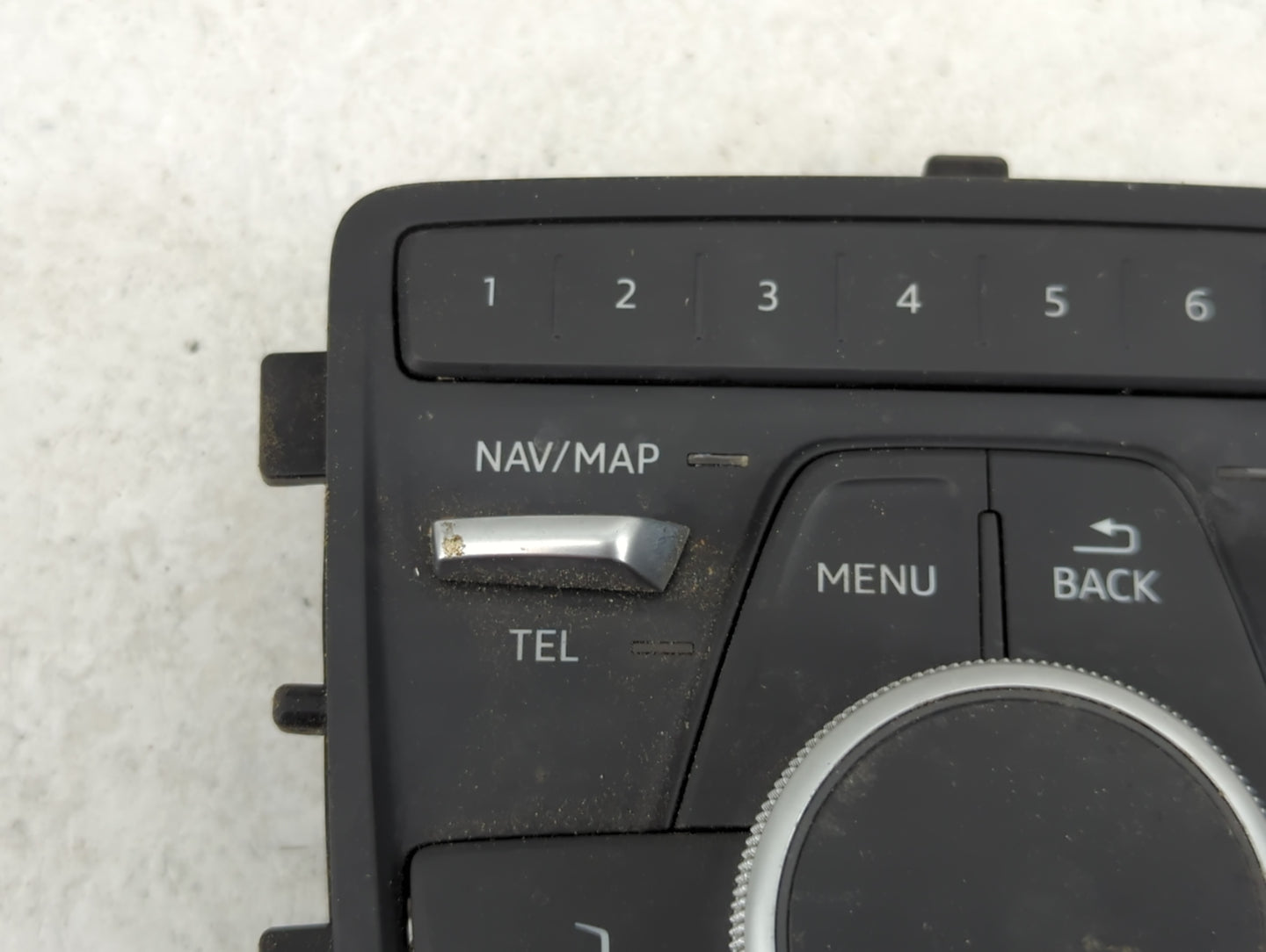 2017-2019 Audi A4 Radio AM FM Cd Player Receiver Replacement P/N:8W0919614N 8W0.919.614.N Fits Fits 2017 2018 2019 OEM Used 