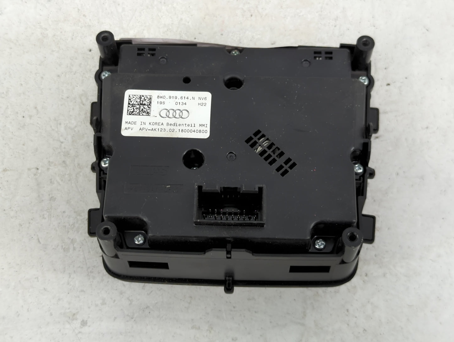 2017-2019 Audi A4 Radio AM FM Cd Player Receiver Replacement P/N:8W0919614N 8W0.919.614.N Fits Fits 2017 2018 2019 OEM Used 