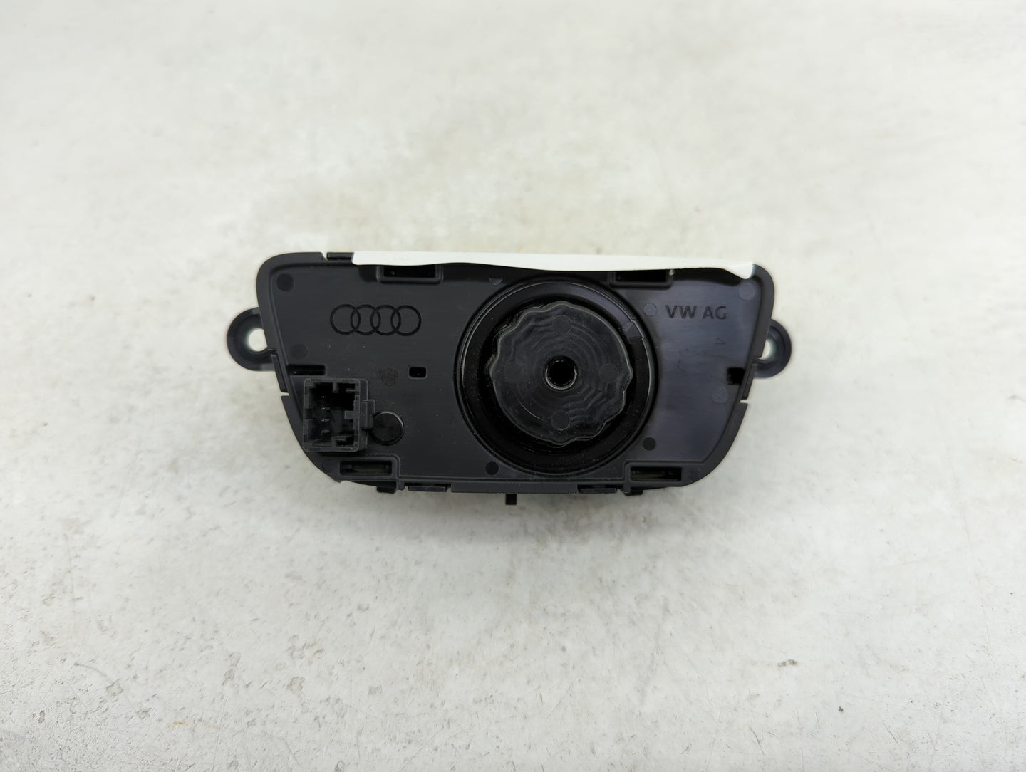 2017 Audi A4 Headlight Head Light Switch Lamp Control - Oemusedautoparts1.com