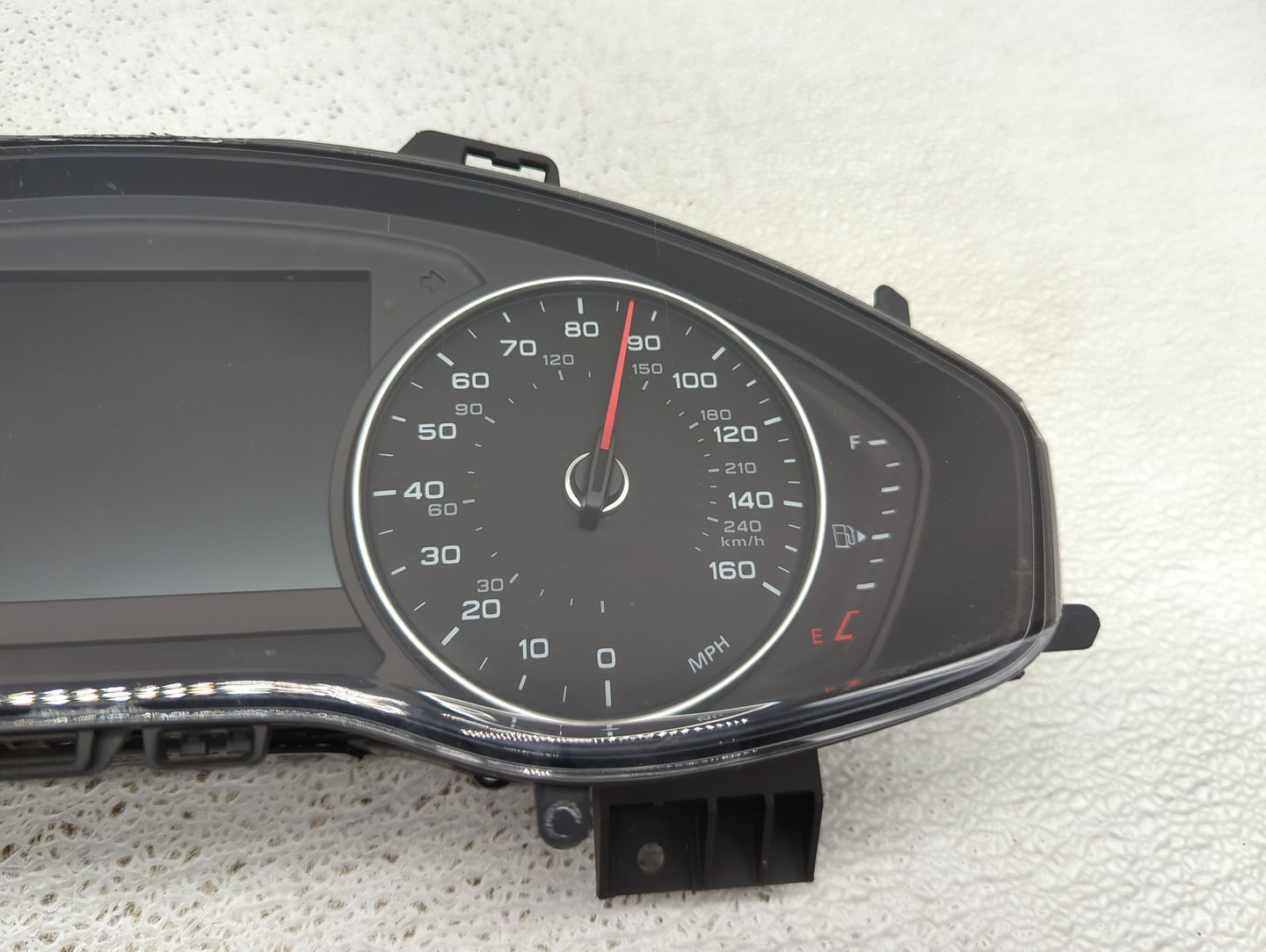 2017-2019 Audi A4 Instrument Cluster Speedometer Gauges P/N:8W5920840A Miles:121K Fits Fits 2017 2018 2019 OEM Used Auto Par