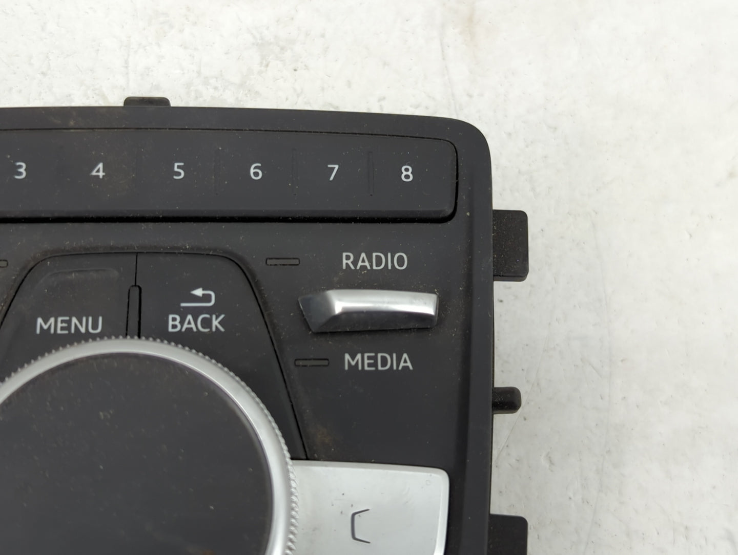 2017-2019 Audi A4 Radio AM FM Cd Player Receiver Replacement P/N:15S 0206 8W0 919 614 T Fits Fits 2017 2018 2019 OEM Used Au