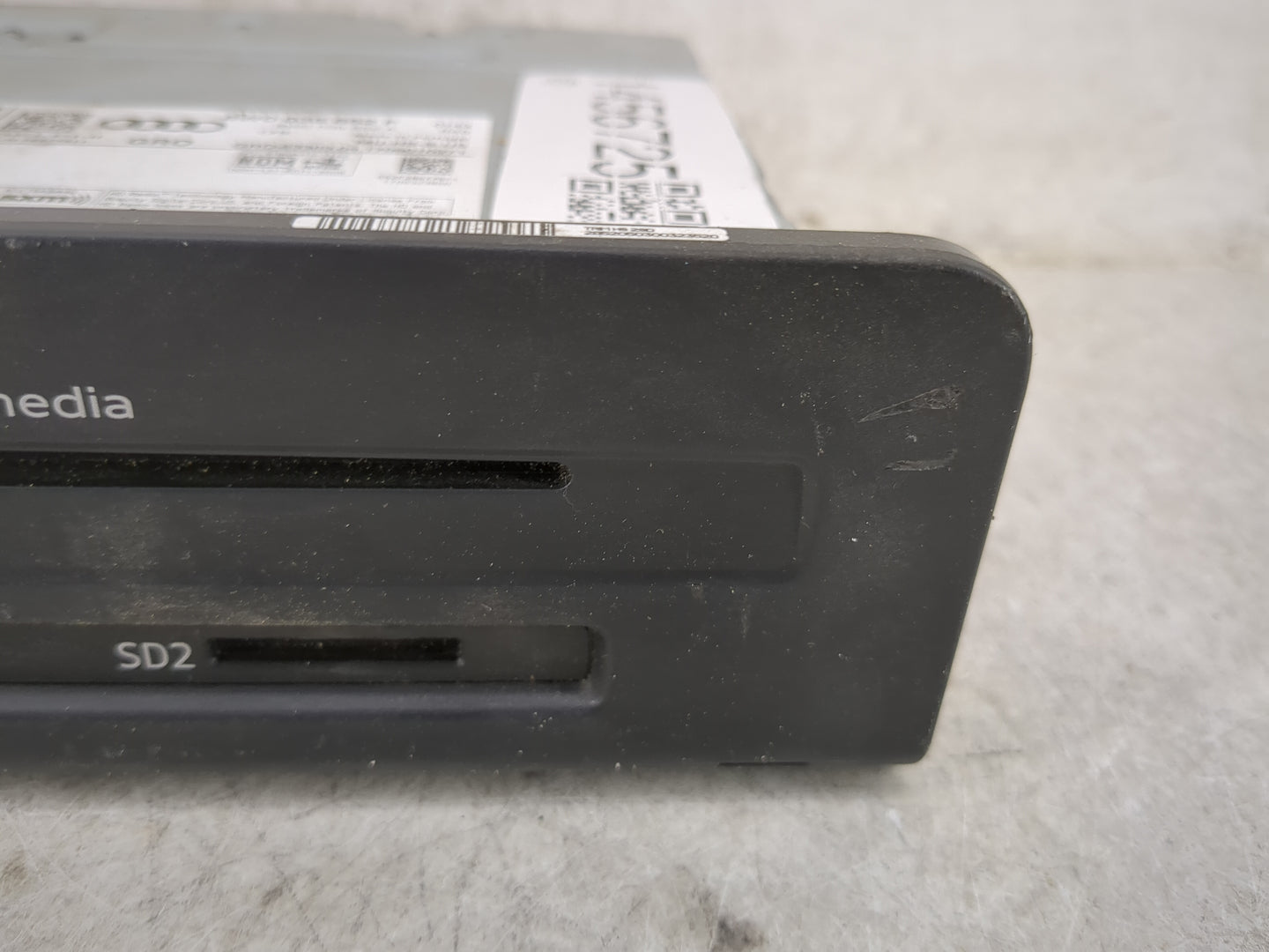 2017 Audi A4 Radio AM FM Cd Player Receiver Replacement P/N:8W0035652F 8W0035652A, 28577511 Fits Fits 2018 2019 2020 OEM Use