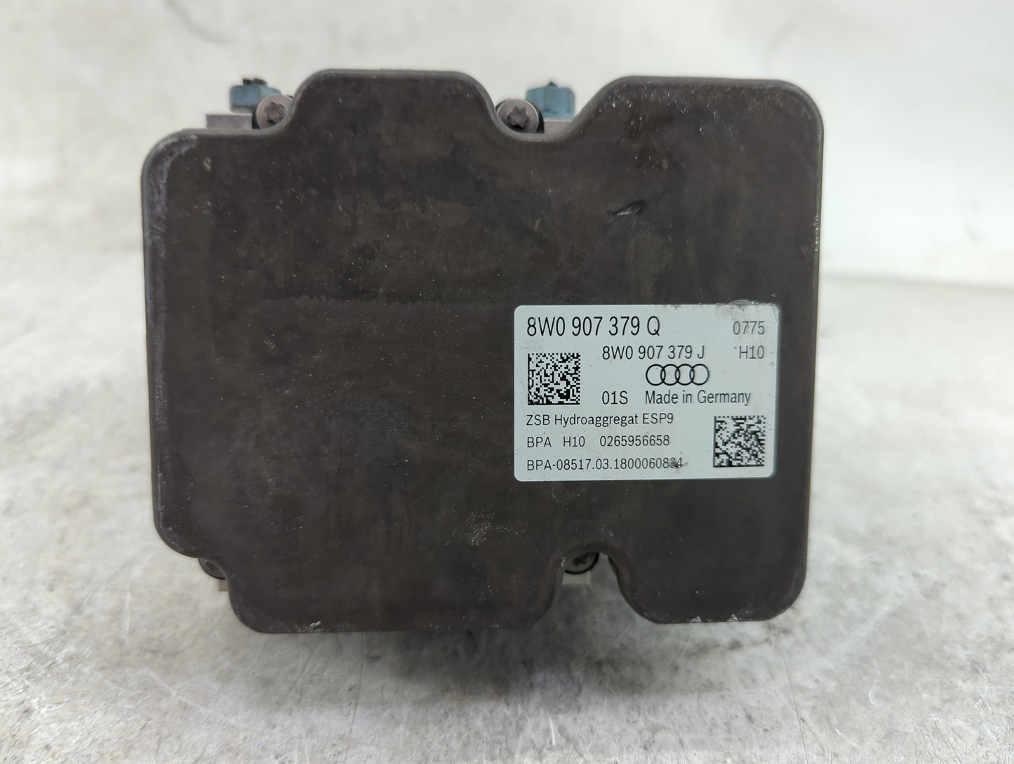 2017-2019 Audi A4 ABS Pump Control Module Replacement P/N:8W0614517K 0265256306, 0265243774 Fits Fits 2017 2018 2019 OEM Use