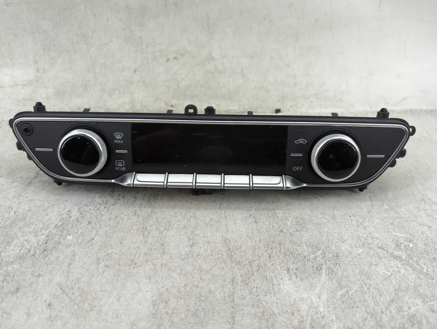 2017-2019 Audi A4 Climate Control Module Temperature AC/Heater Replacement P/N:8W0820043F Fits Fits 2017 2018 2019 OEM Used 