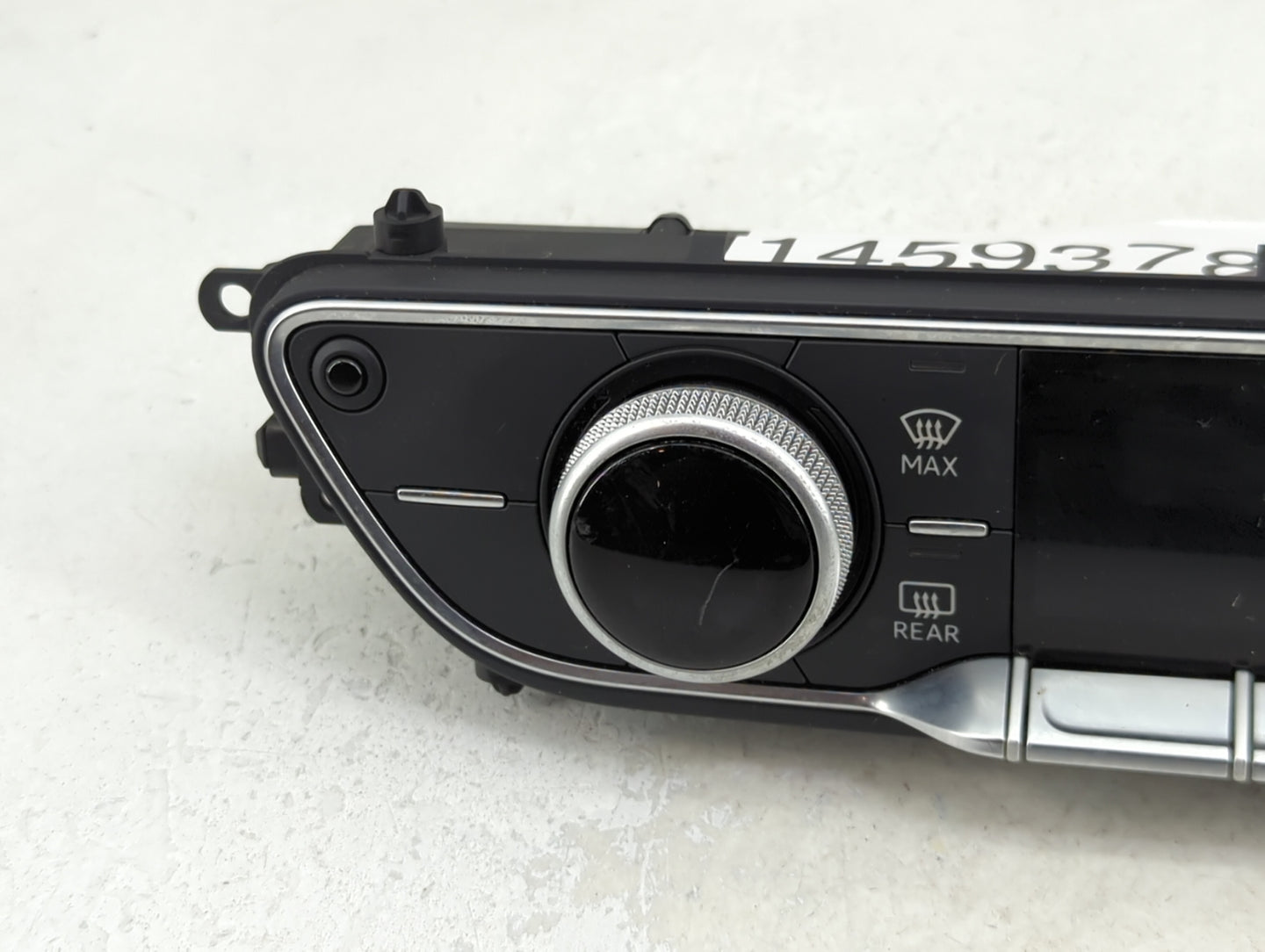 2017-2019 Audi A4 Climate Control Module Temperature AC/Heater Replacement P/N:8W0820043F 8W0.820.043.F Fits Fits 2017 2018 