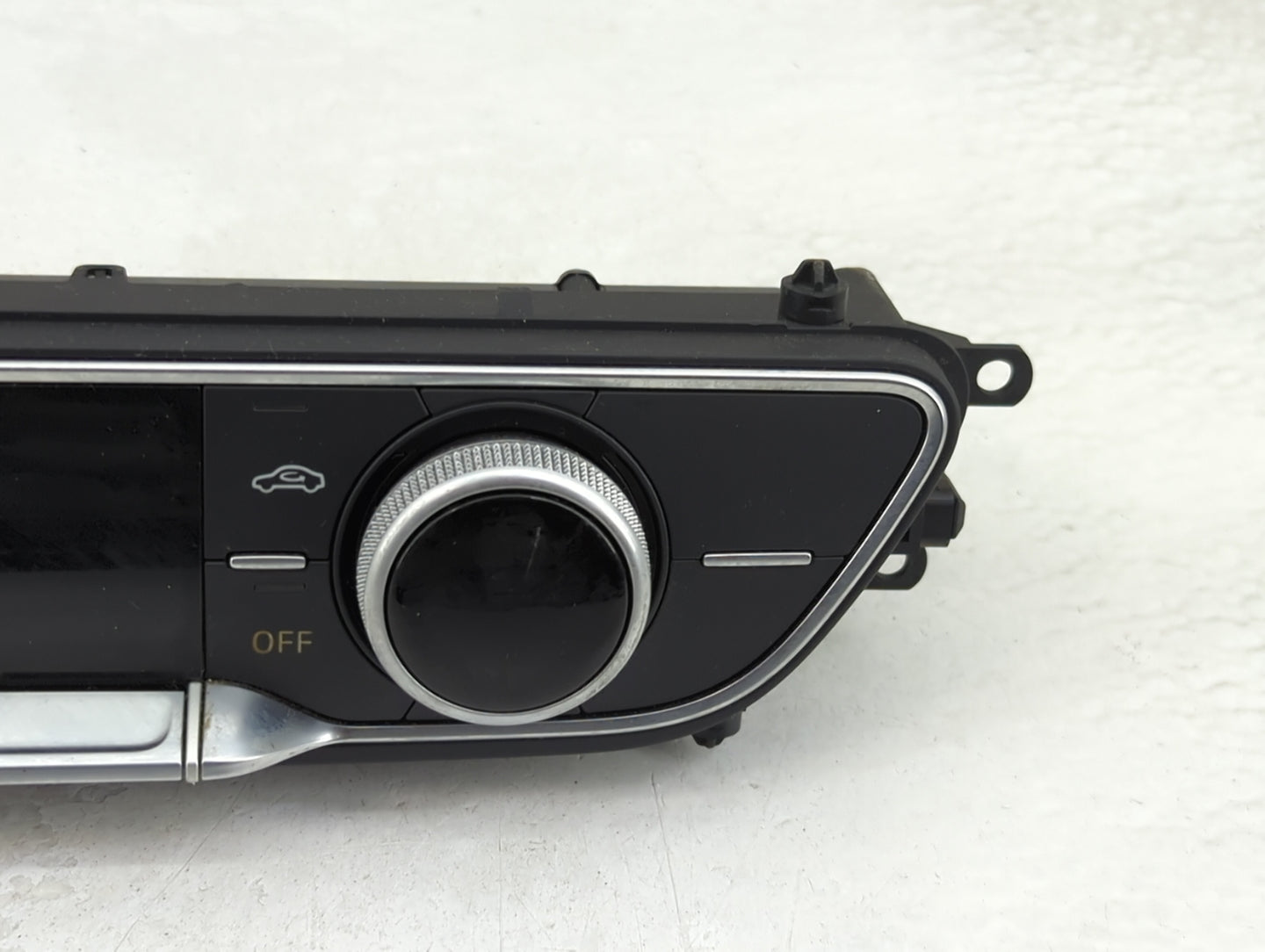 2017-2019 Audi A4 Climate Control Module Temperature AC/Heater Replacement P/N:8W0820043F 8W0.820.043.F Fits Fits 2017 2018 