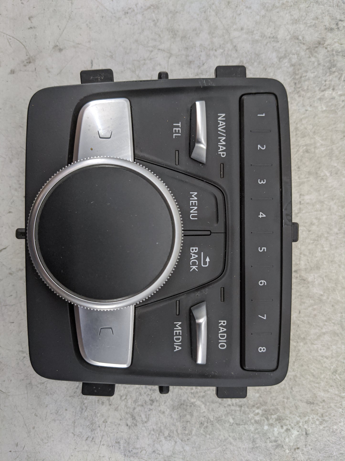 2017-2019 Audi A4 Radio AM FM Cd Player Receiver Replacement P/N:8W0919614T 8W0.919.614.T Fits Fits 2017 2018 2019 OEM Used 